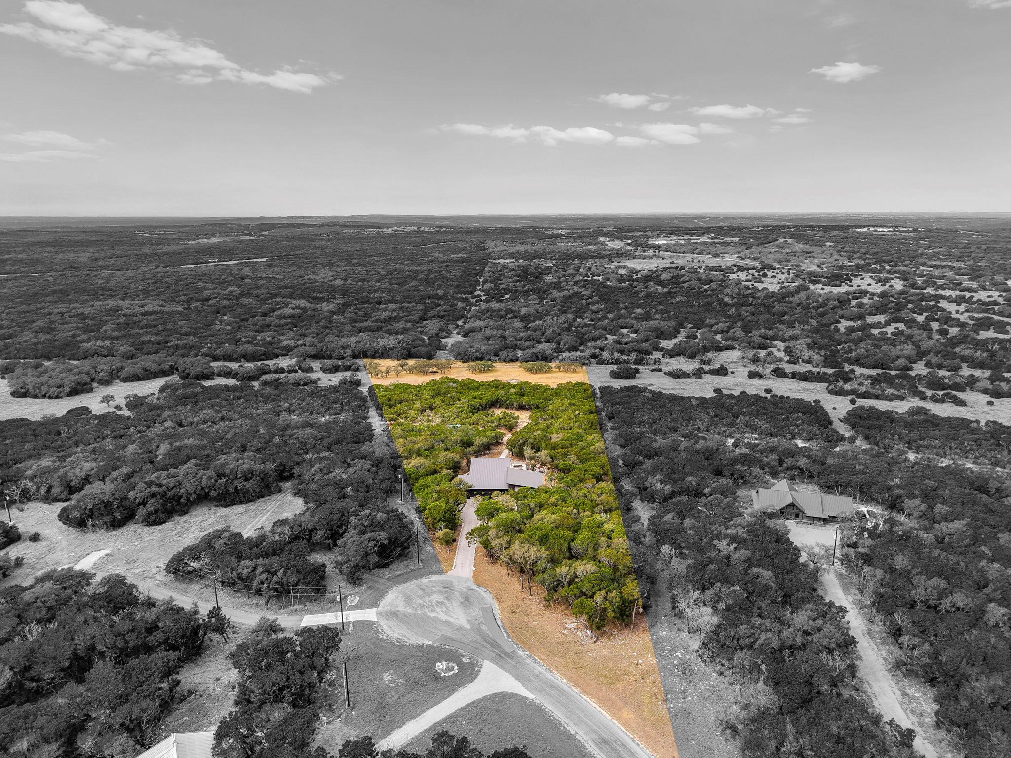 319 Impala Ln, Lampasas, TX 76550