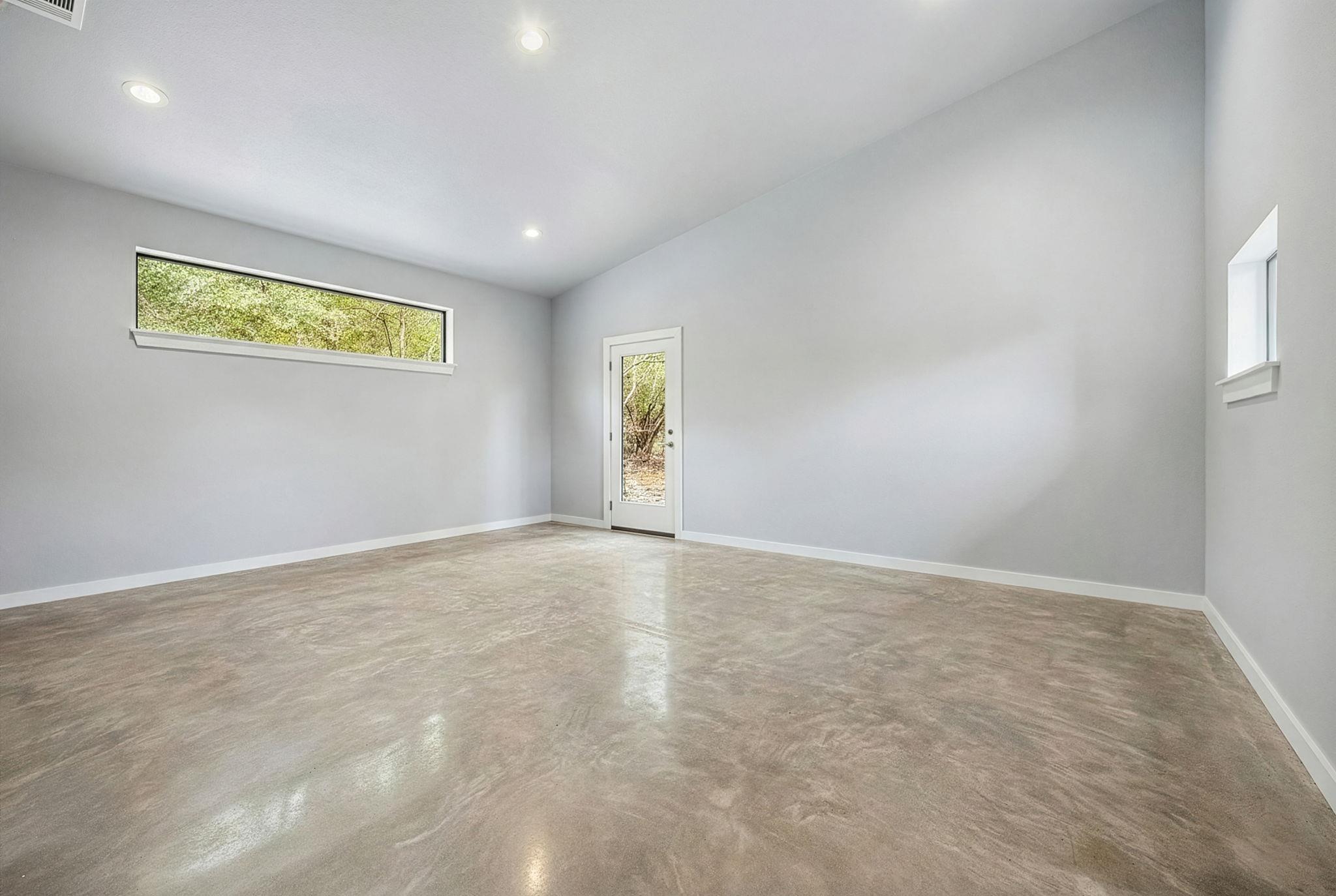 319 Impala Ln, Lampasas, TX 76550