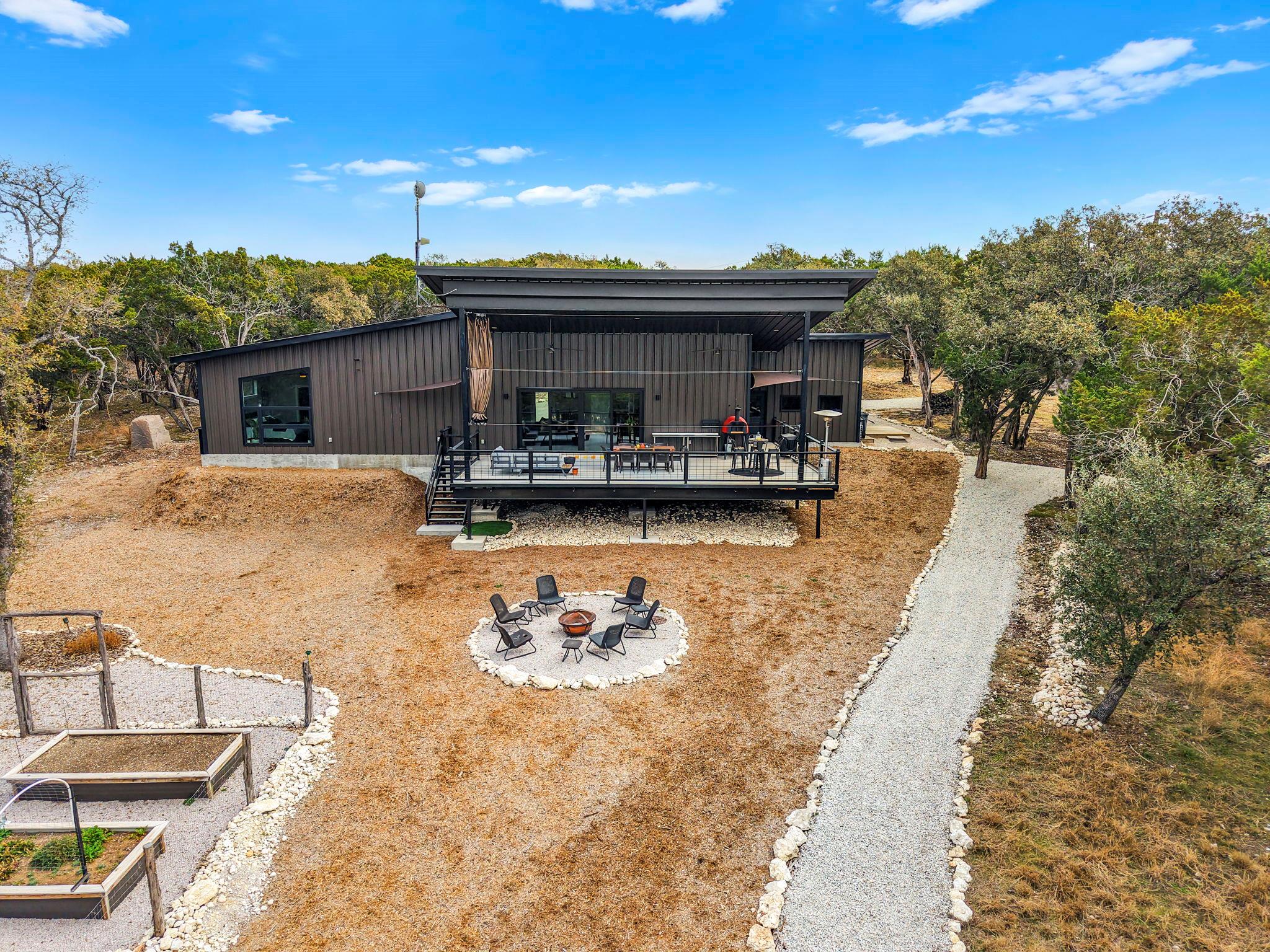 319 Impala Ln, Lampasas, TX 76550