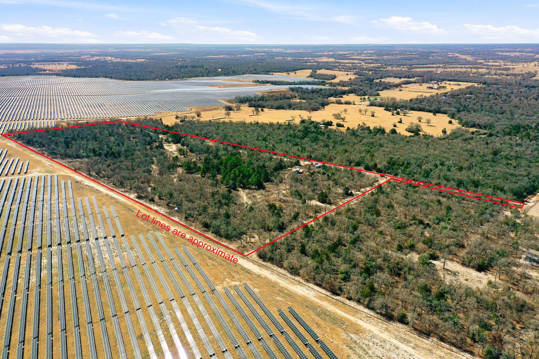 1310 Perry Ln, Thorndale, TX 76577