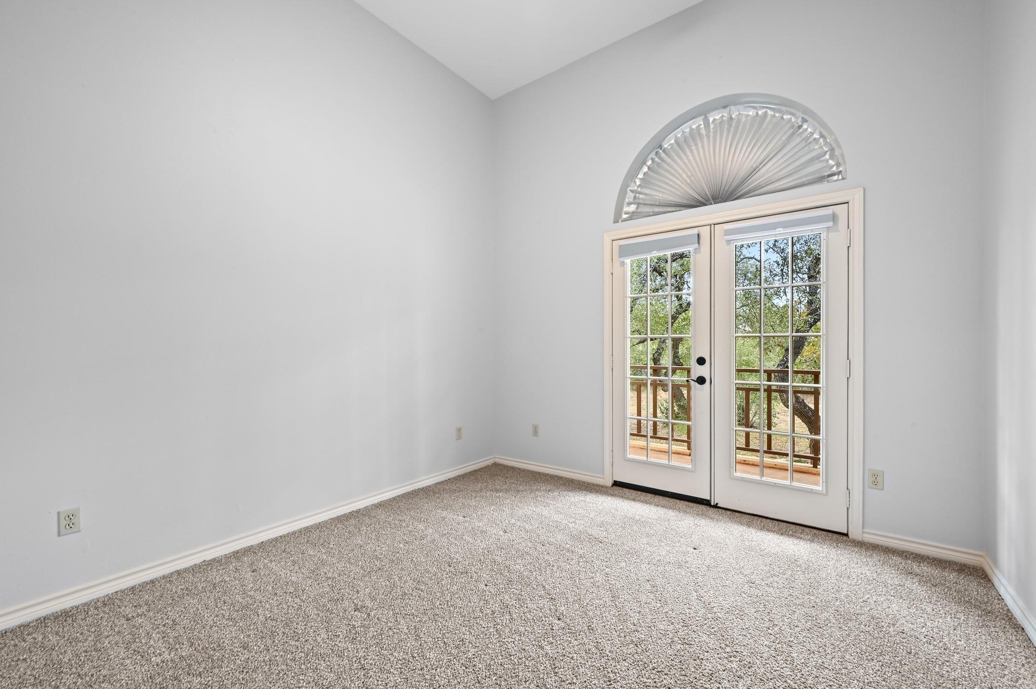 140 Barton Ranch Cir, Dripping Springs, TX 78620