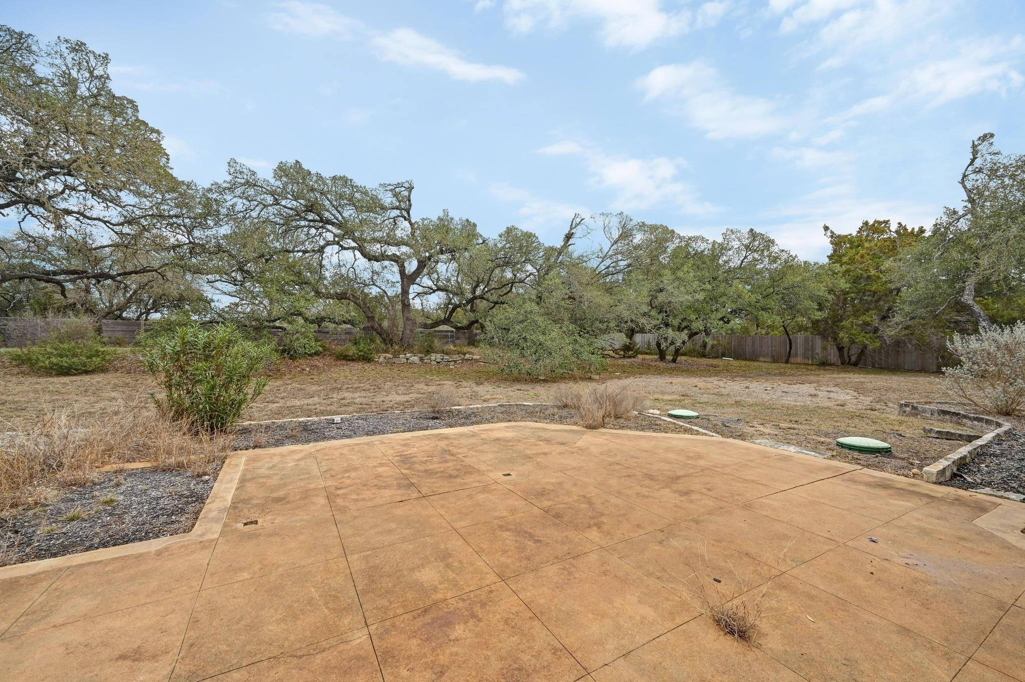 140 Barton Ranch Cir, Dripping Springs, TX 78620