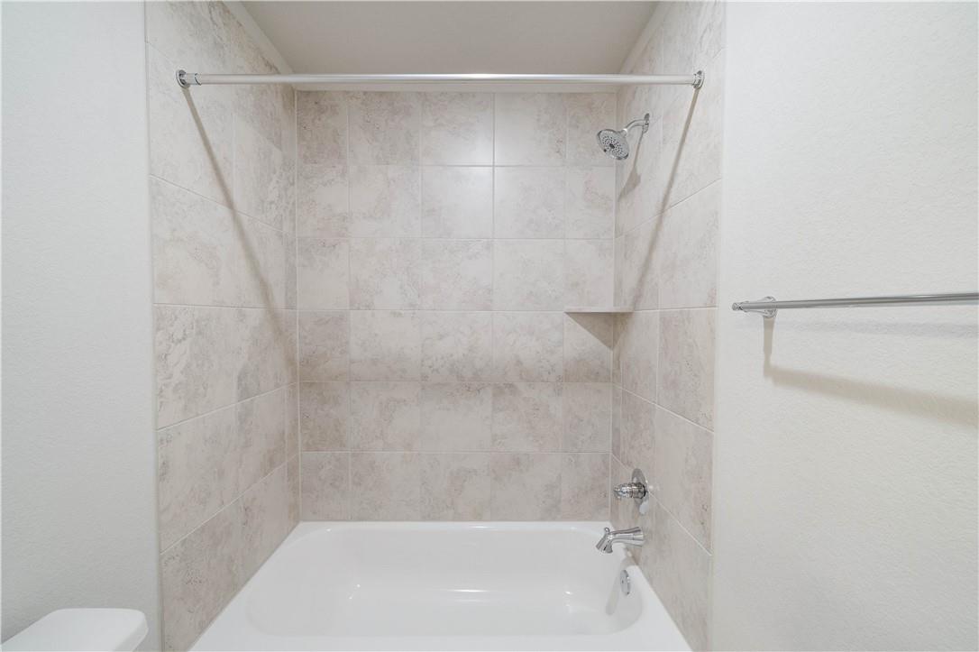 8208 Cottage Rose Dr, Austin, TX 78744