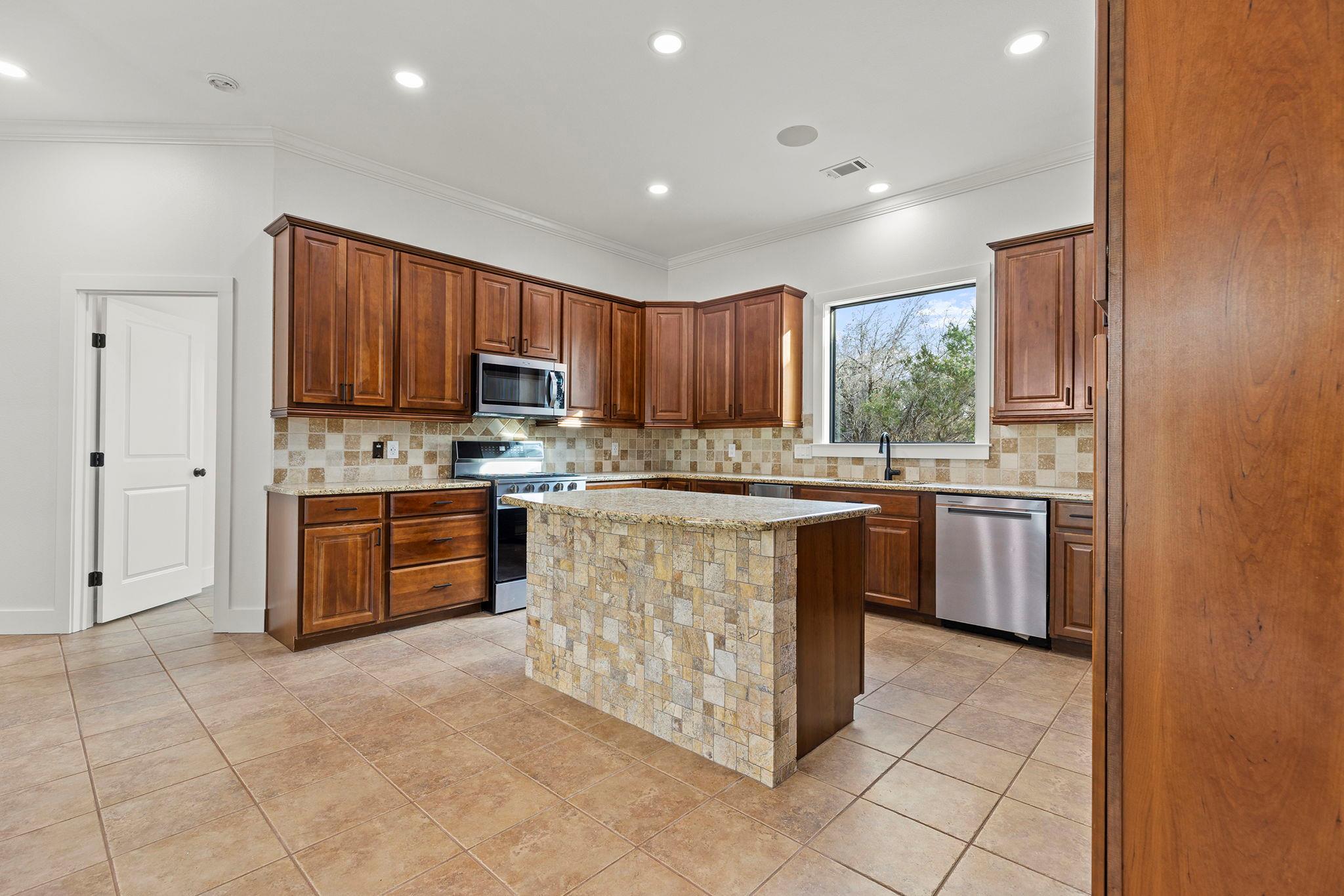 531 Windmill Ranch Rd, Georgetown, TX 78633