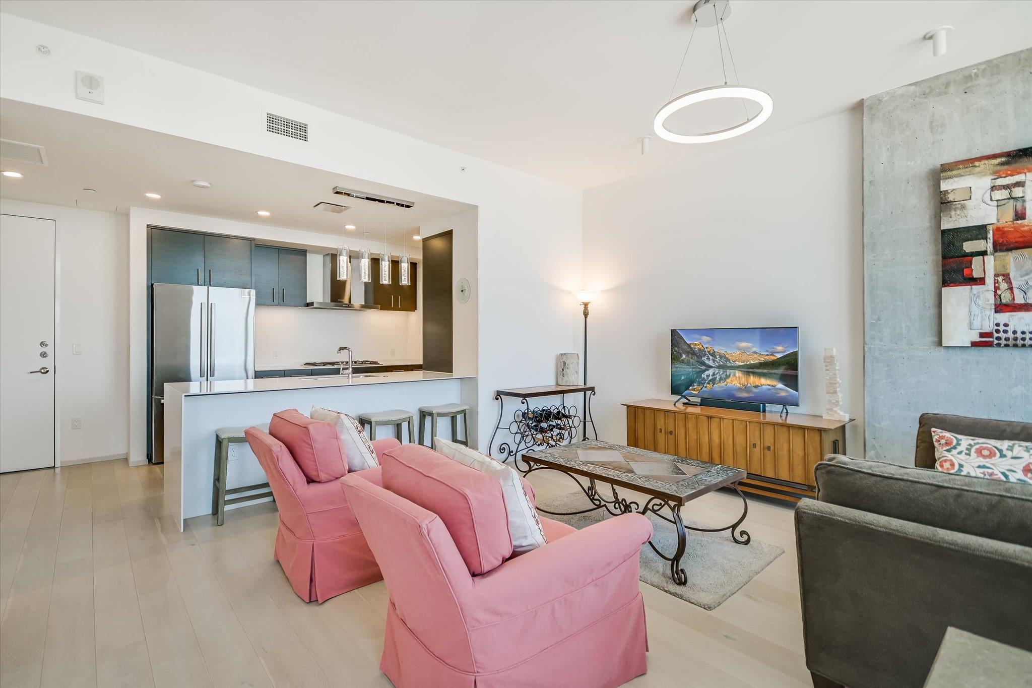 301 West Ave # 4208, Austin, TX 78701