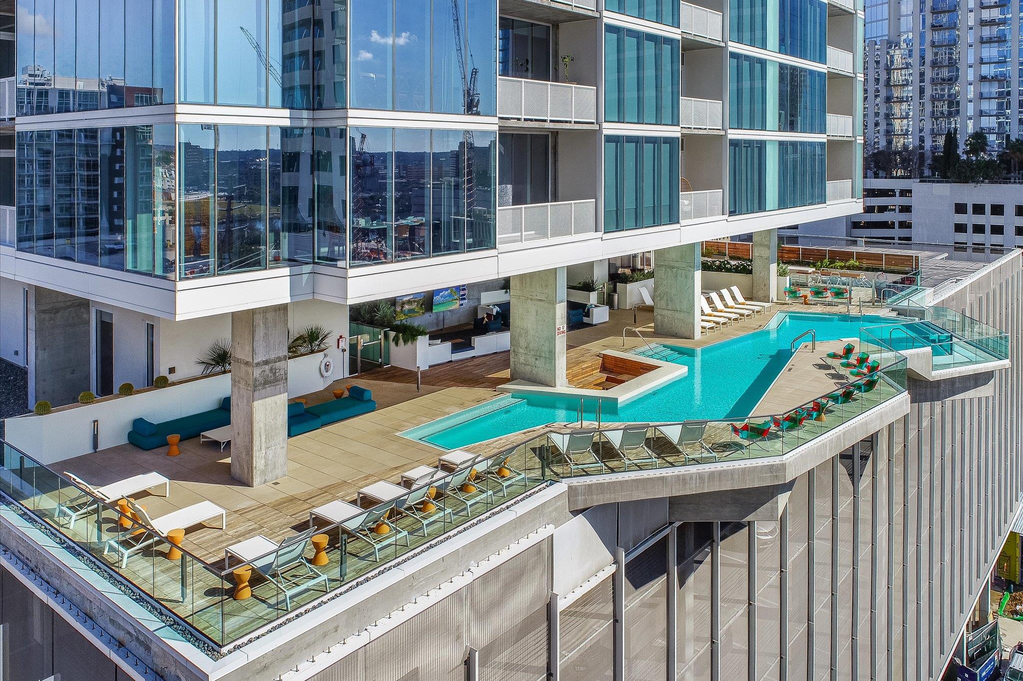 301 West Ave # 4208, Austin, TX 78701