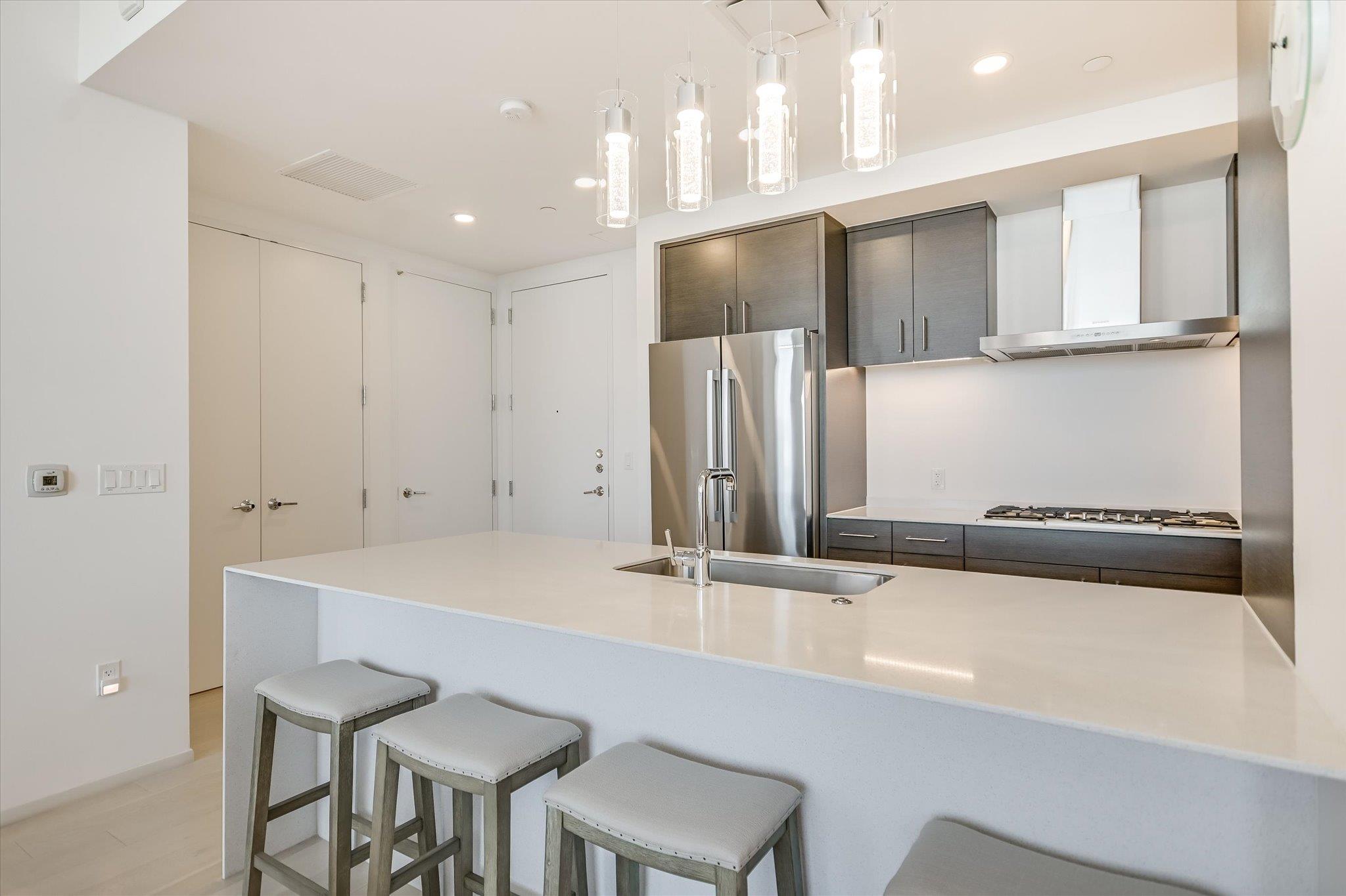 301 West Ave # 4208, Austin, TX 78701