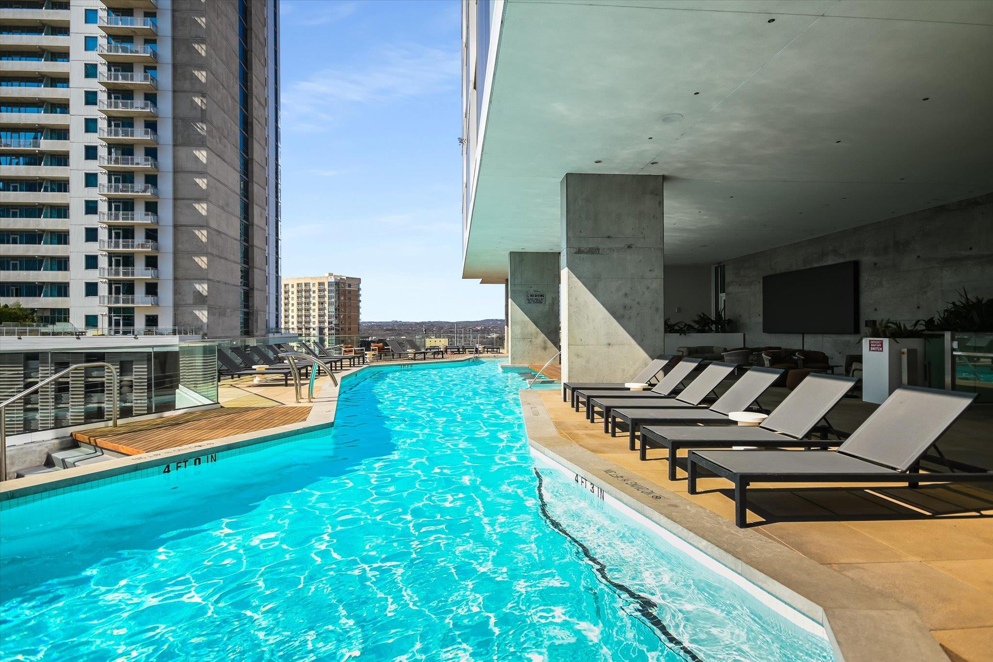 301 West Ave # 4208, Austin, TX 78701