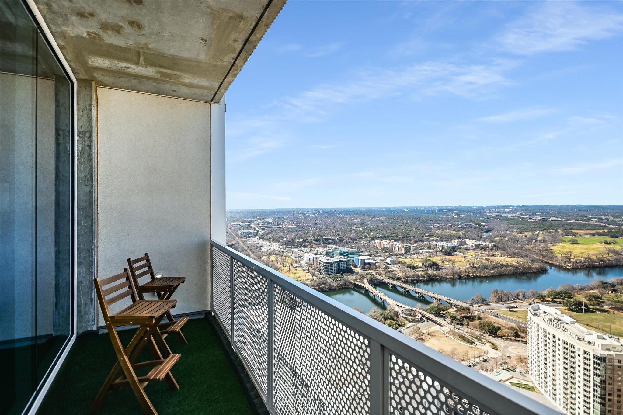 301 West Ave # 4208, Austin, TX 78701