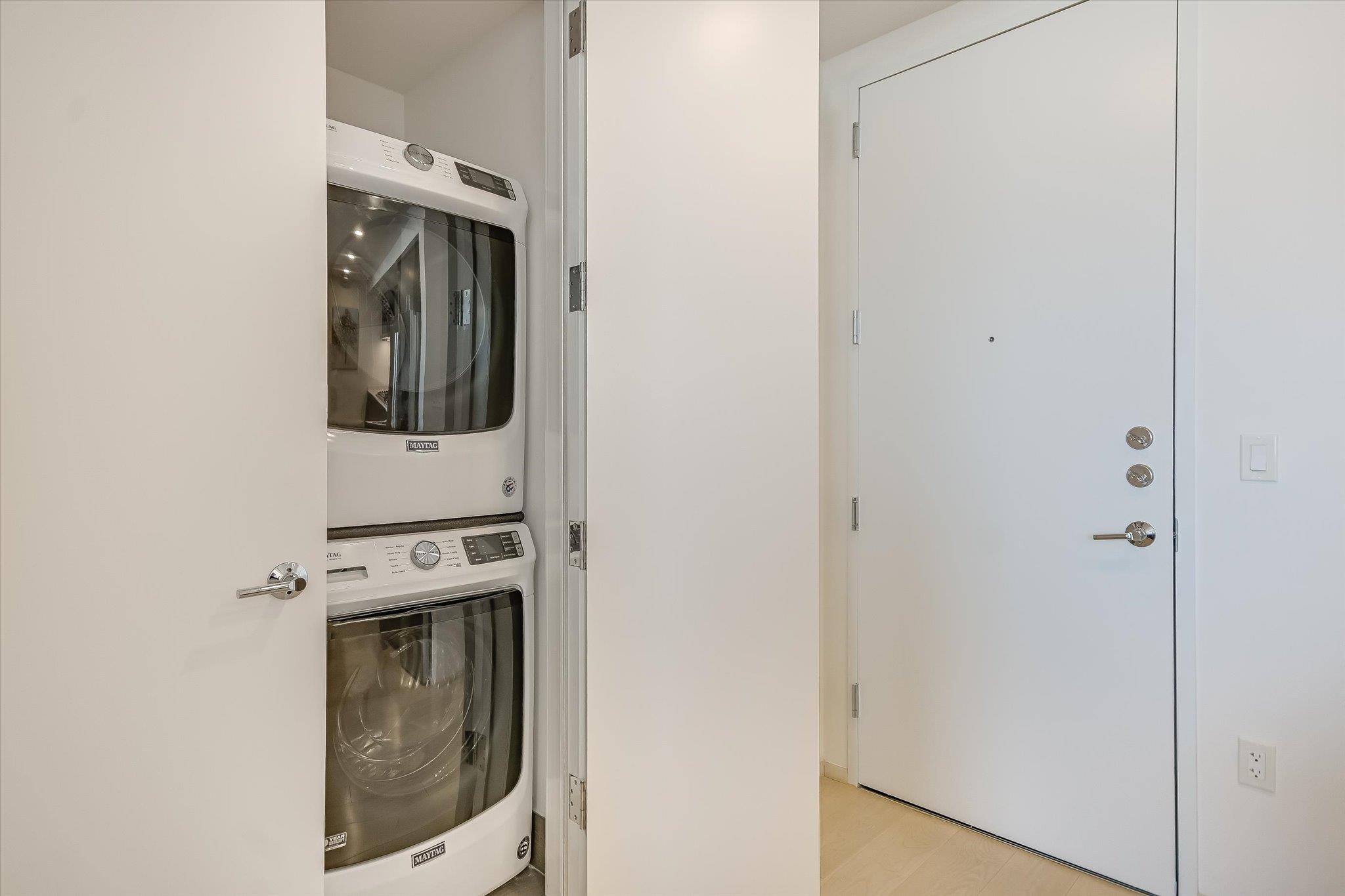 301 West Ave # 4208, Austin, TX 78701