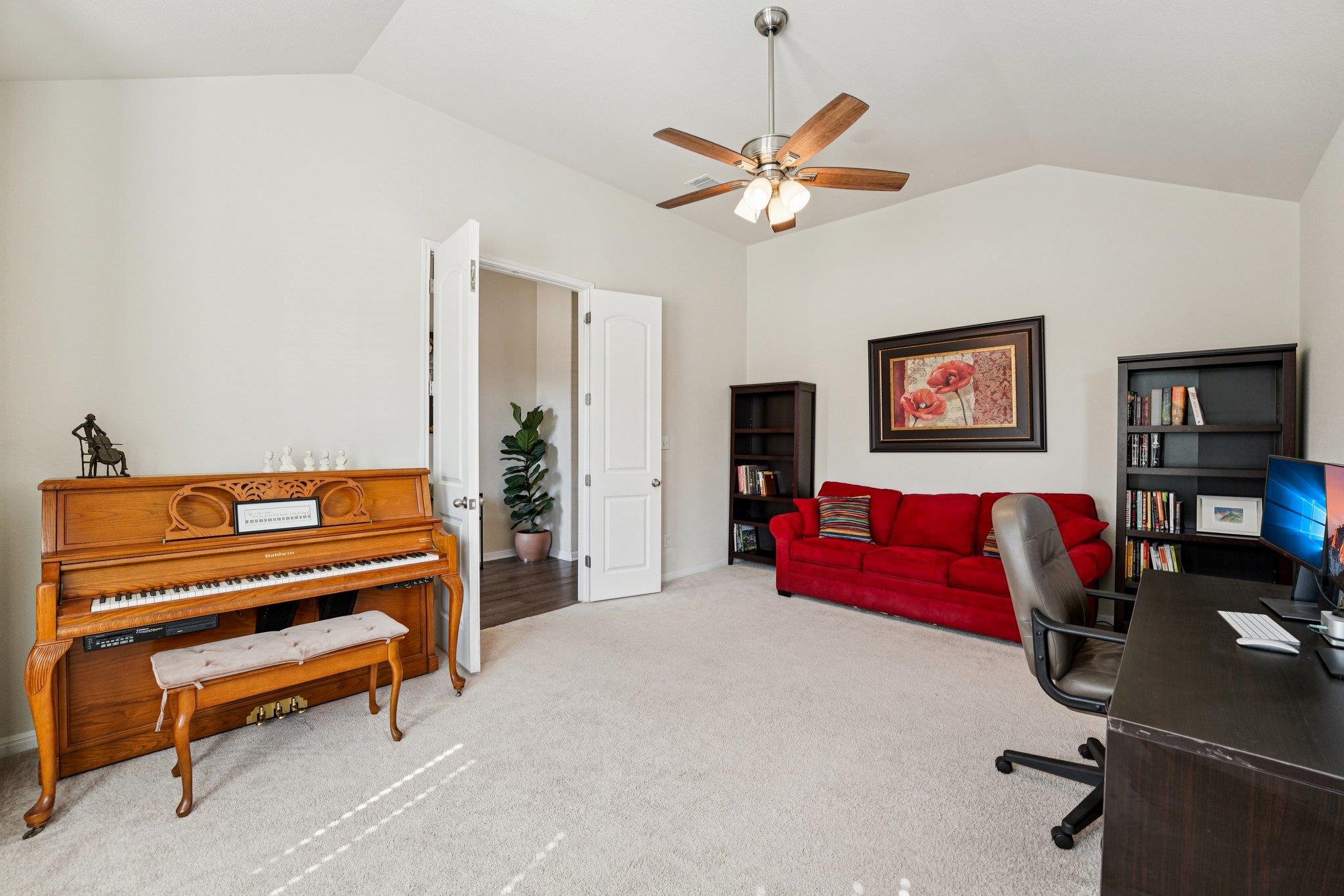 333 Founders Rdg, Dripping Springs, TX 78620