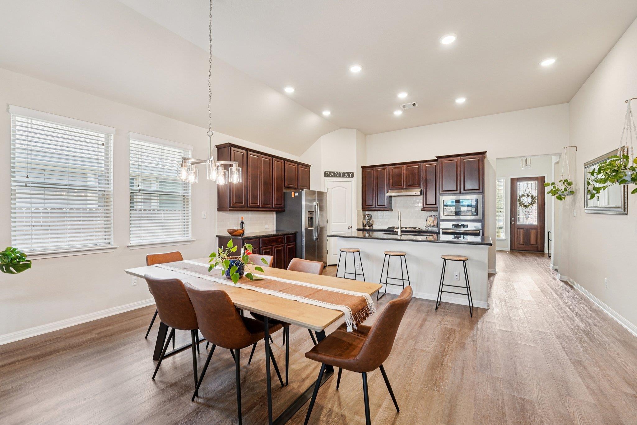 333 Founders Rdg, Dripping Springs, TX 78620