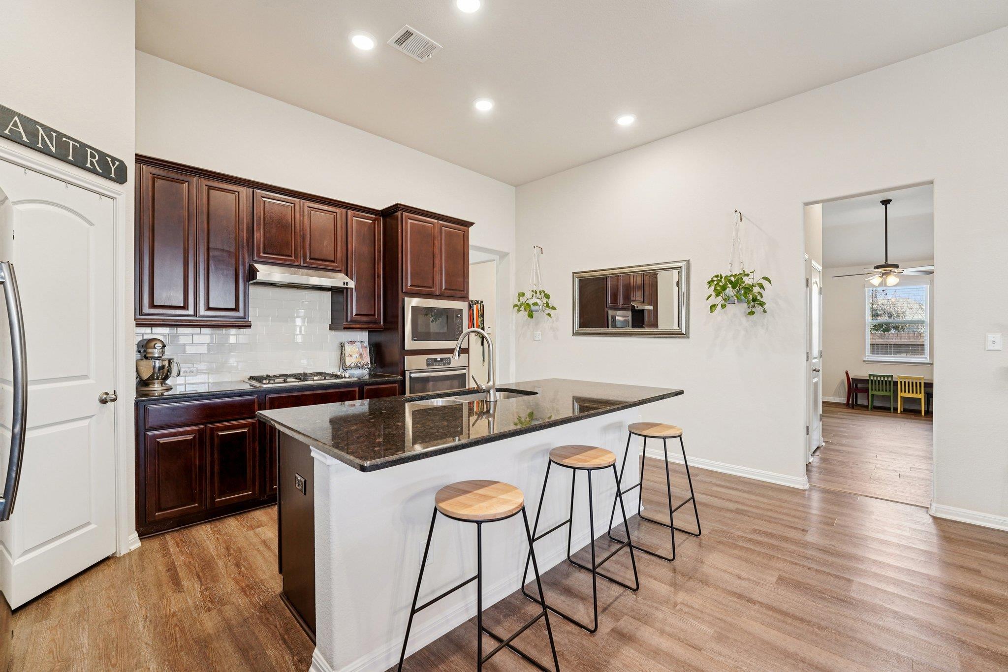 333 Founders Rdg, Dripping Springs, TX 78620