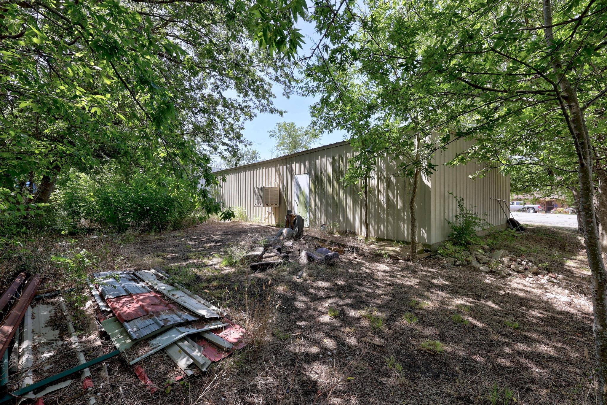 508 W Mesquite Ave, Rogers, TX 76569