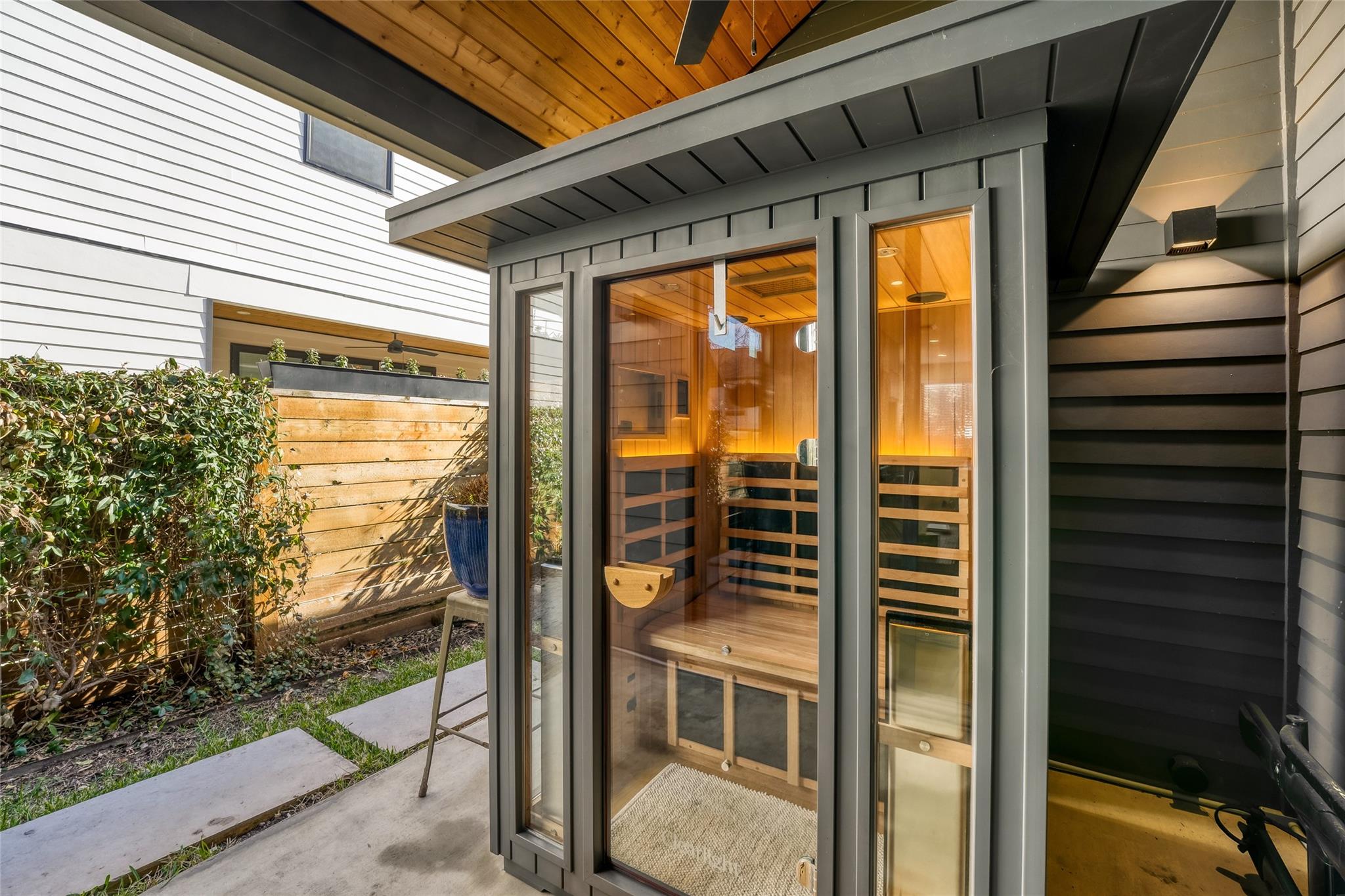 403 Swanee Dr # 2, Austin, TX 78752