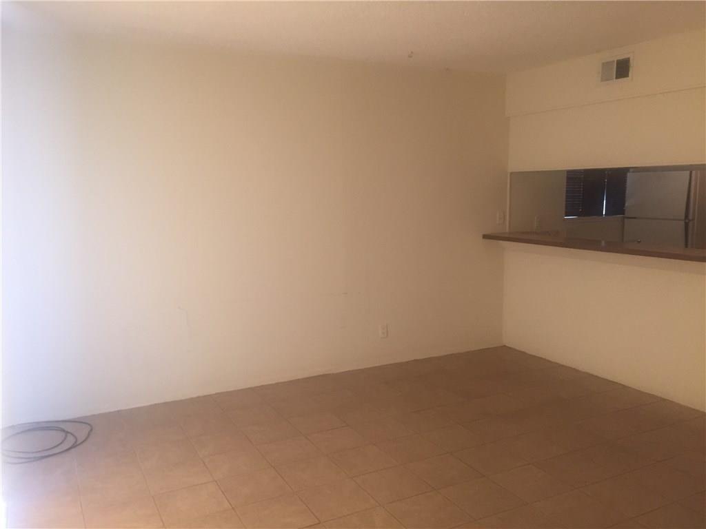 2610 Salado St # 107, Austin, TX 78705