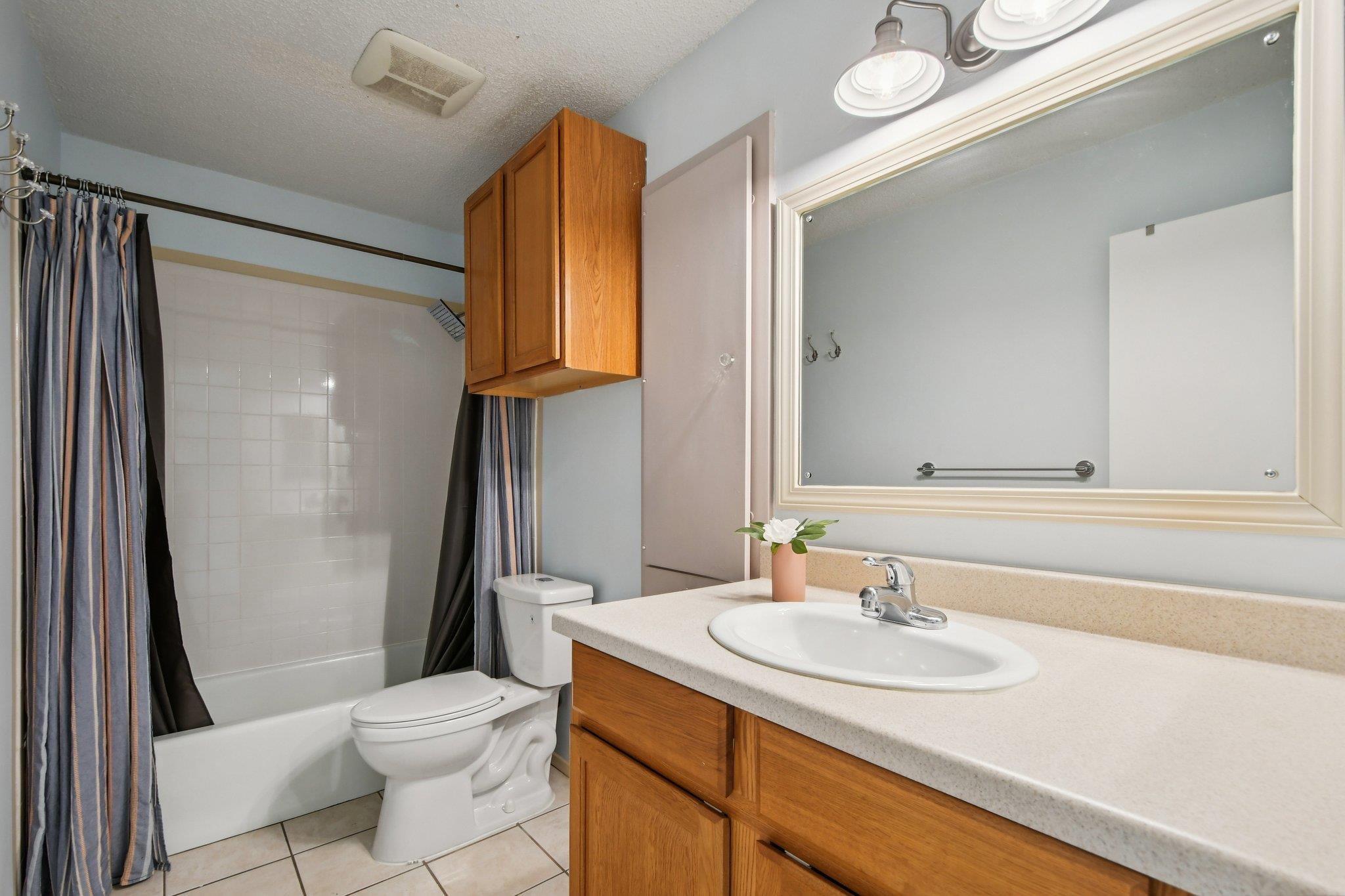 9413 Quail Meadow Dr # A, Austin, TX 78758