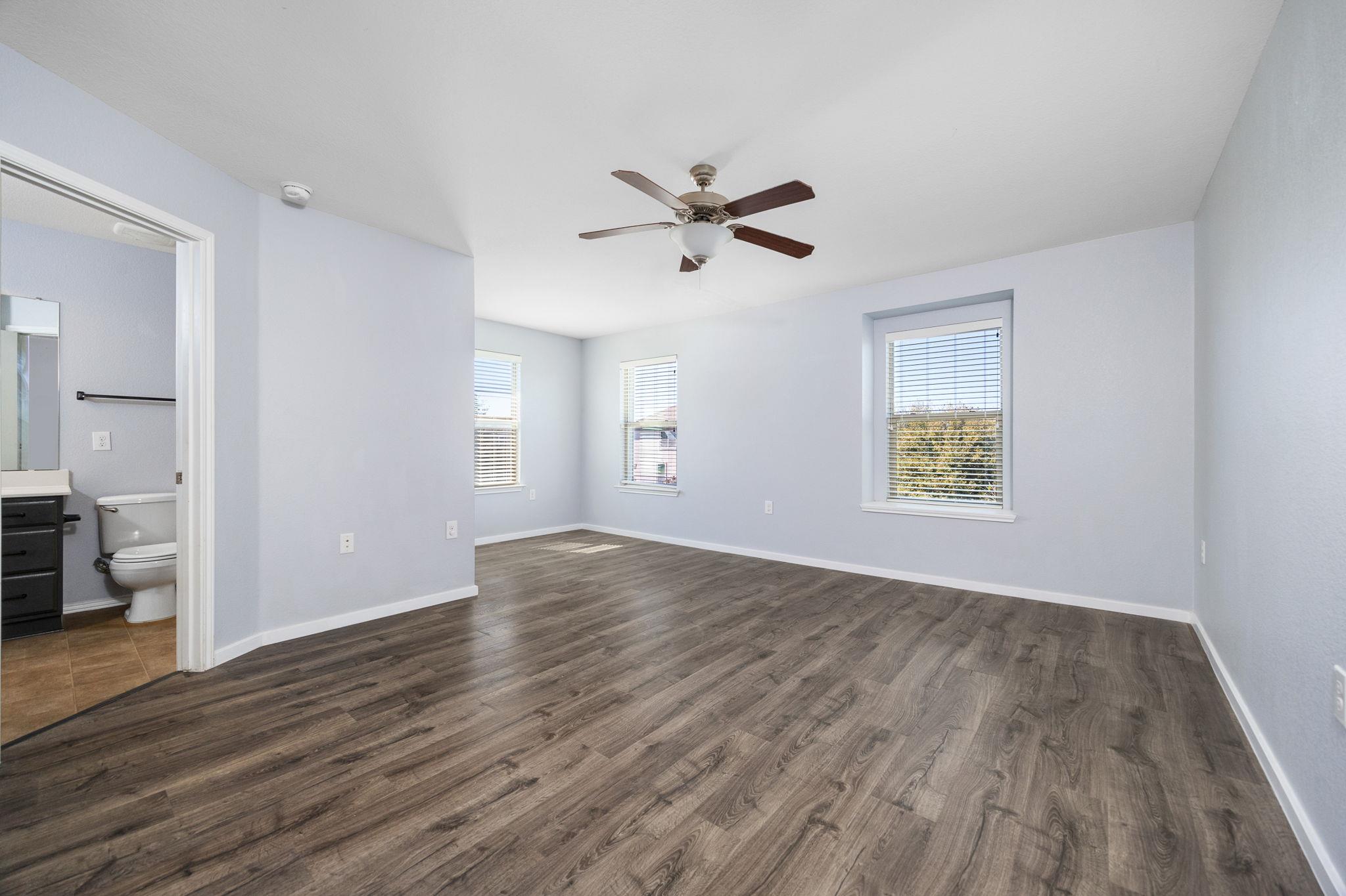 8909 Winter Haven Rd, Austin, TX 78747