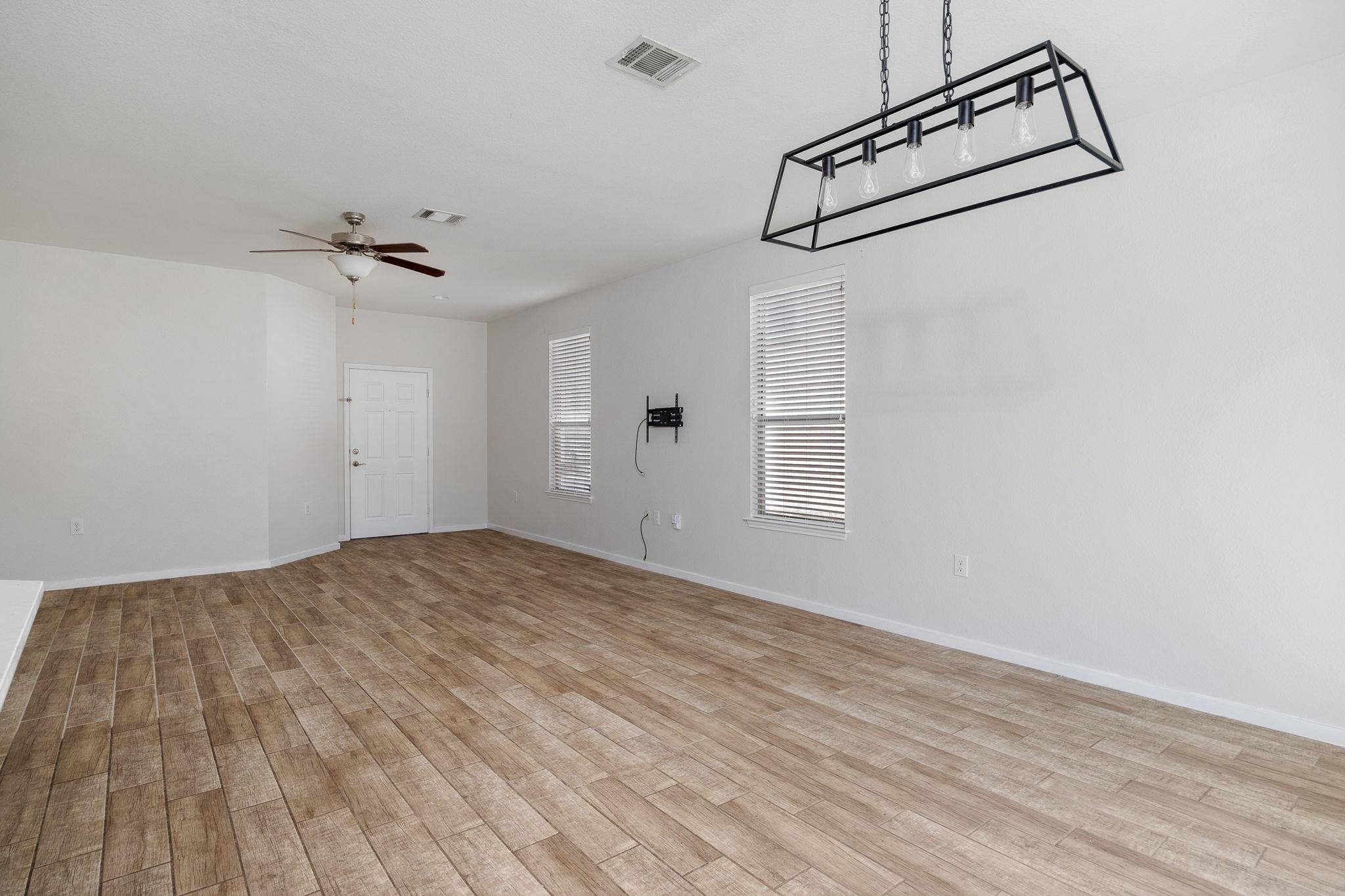 8909 Winter Haven Rd, Austin, TX 78747