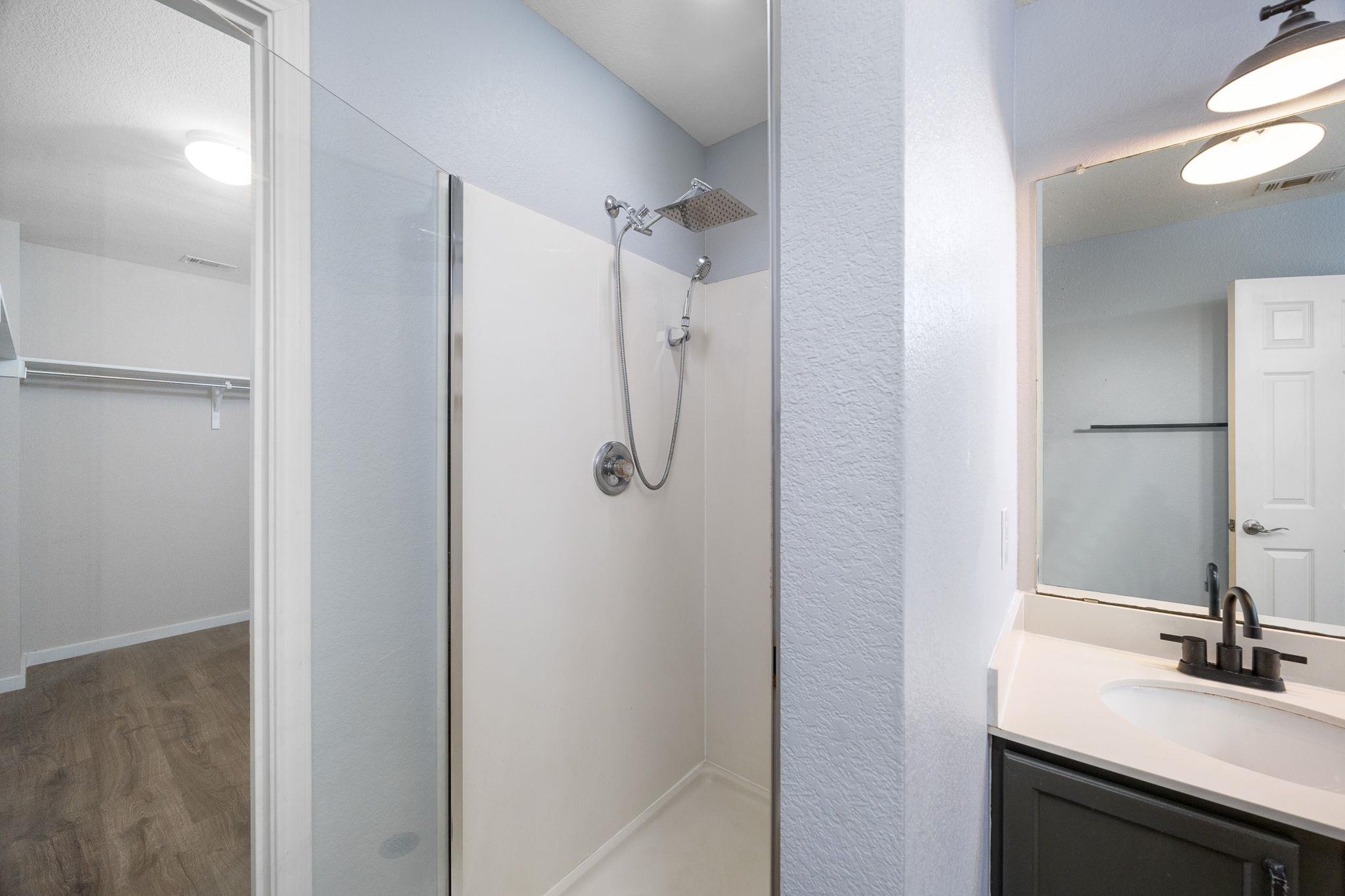 8909 Winter Haven Rd, Austin, TX 78747