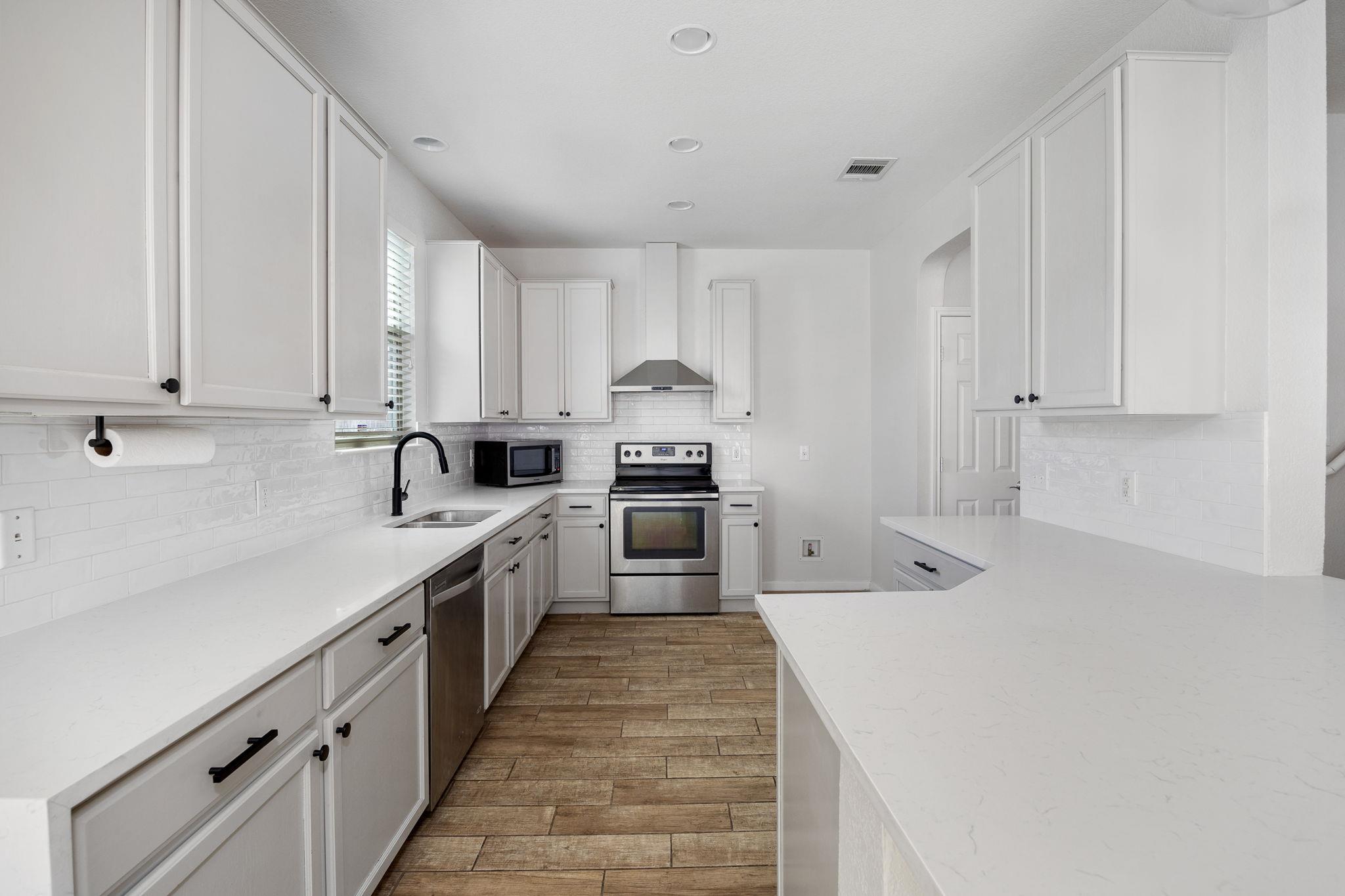 8909 Winter Haven Rd, Austin, TX 78747