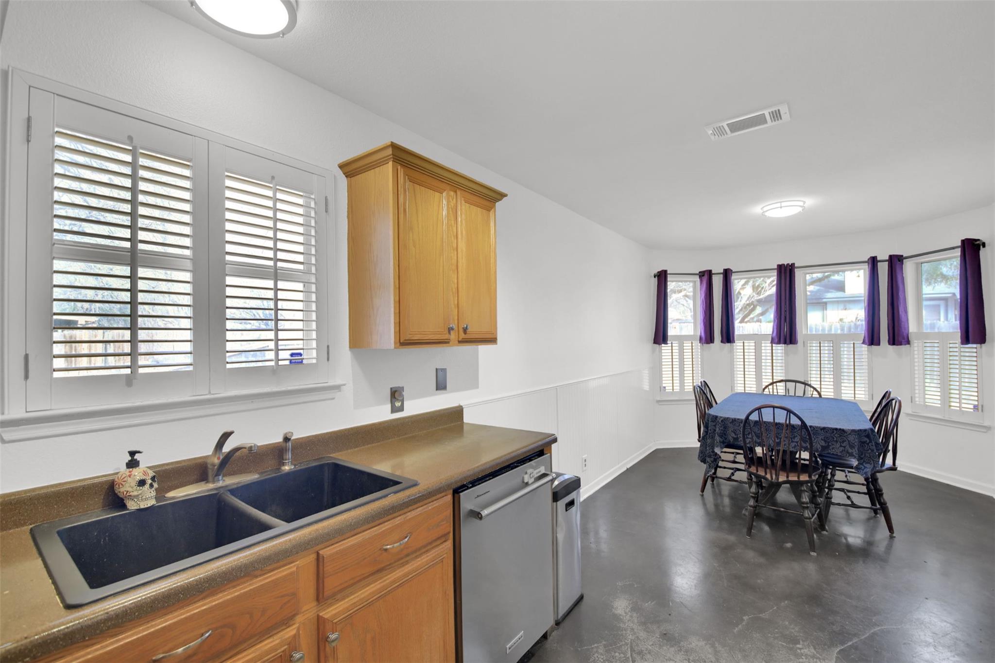 7209 Apperson St, Del Valle, TX 78617