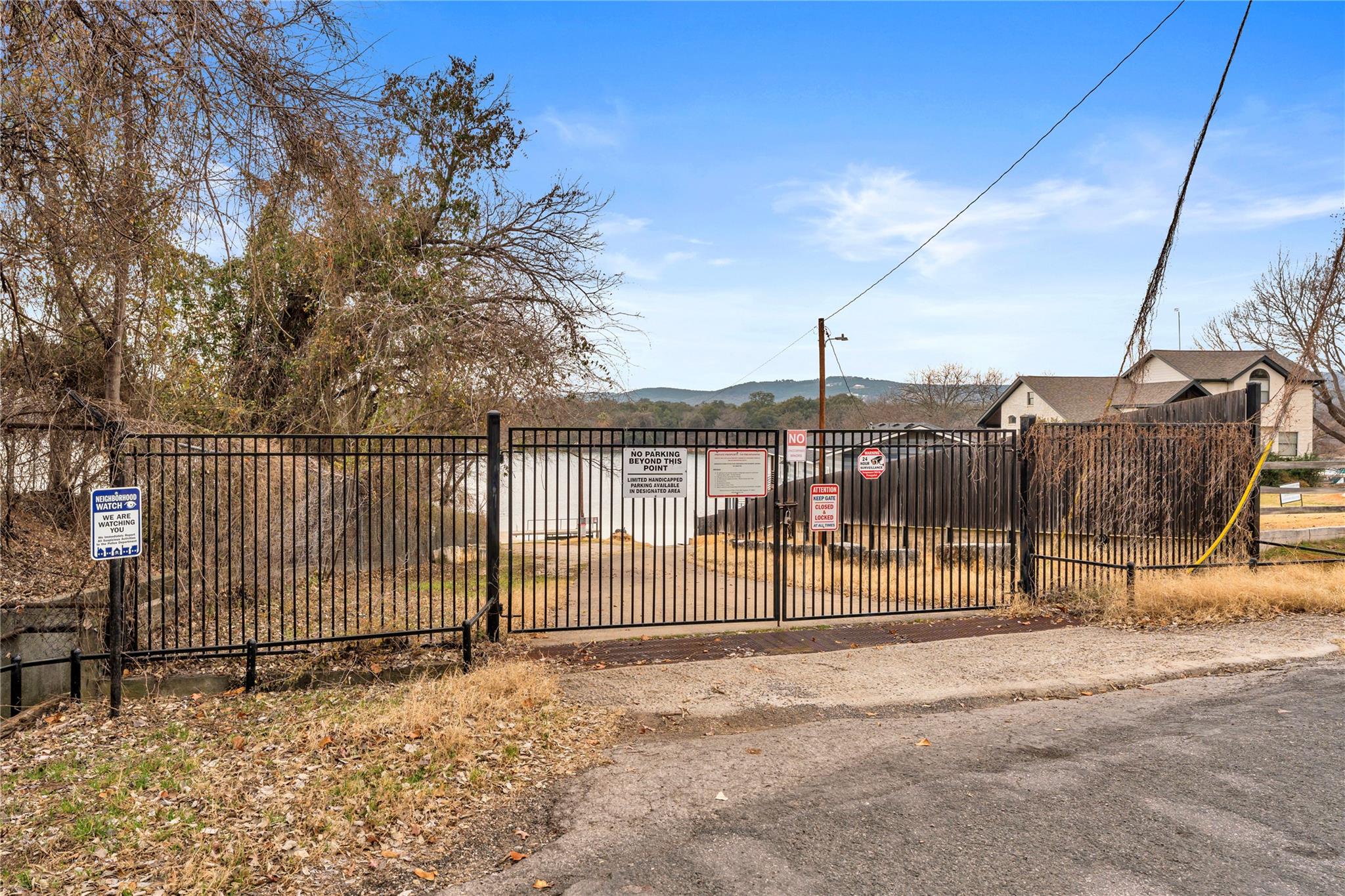 312 Apache Dr, Burnet, TX 78611