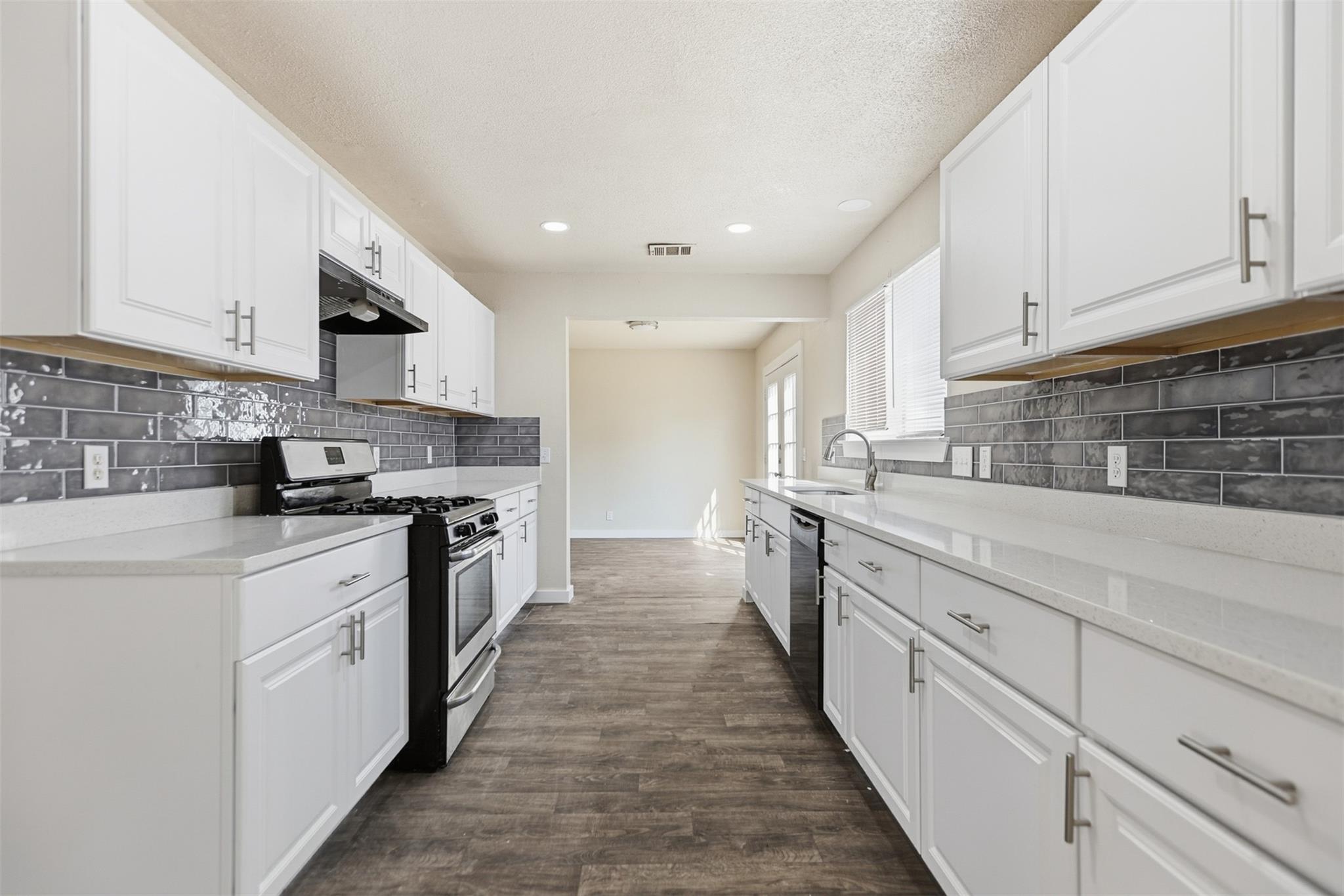 20805 Trotters Ln, Pflugerville, TX 78660