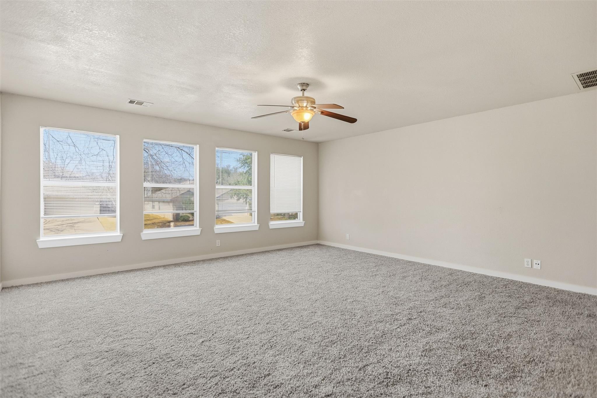 20805 Trotters Ln, Pflugerville, TX 78660