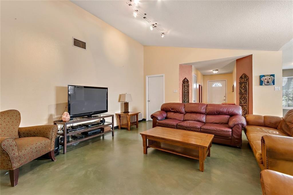 12718 COVINGTON Trl, Austin, TX 78727