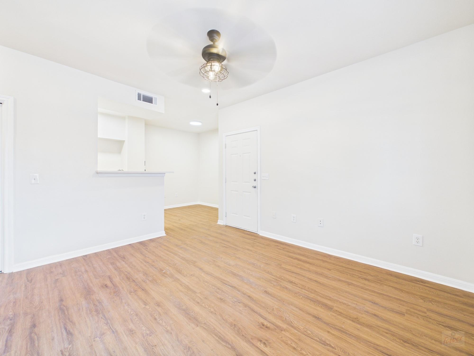 2320 Gracy Farms Ln # 323, Austin, TX 78758