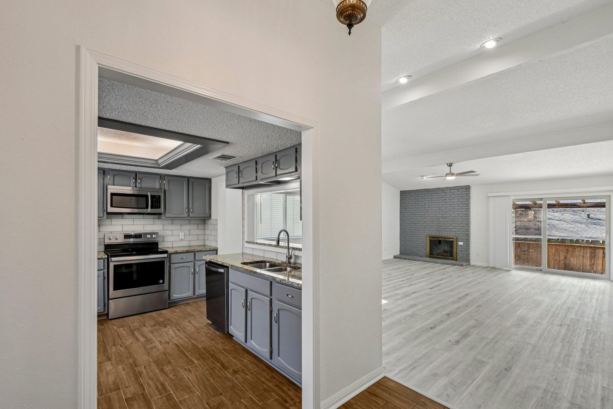 9424 Singing Quail Dr # 99E, Austin, TX 78758