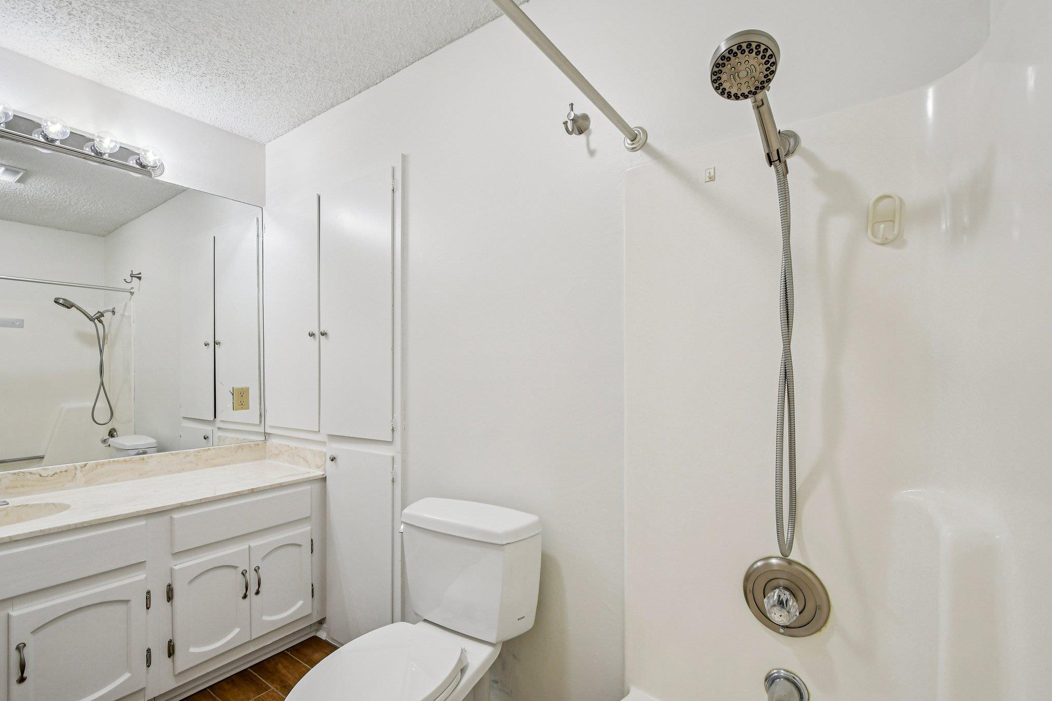 9424 Singing Quail Dr # 99E, Austin, TX 78758