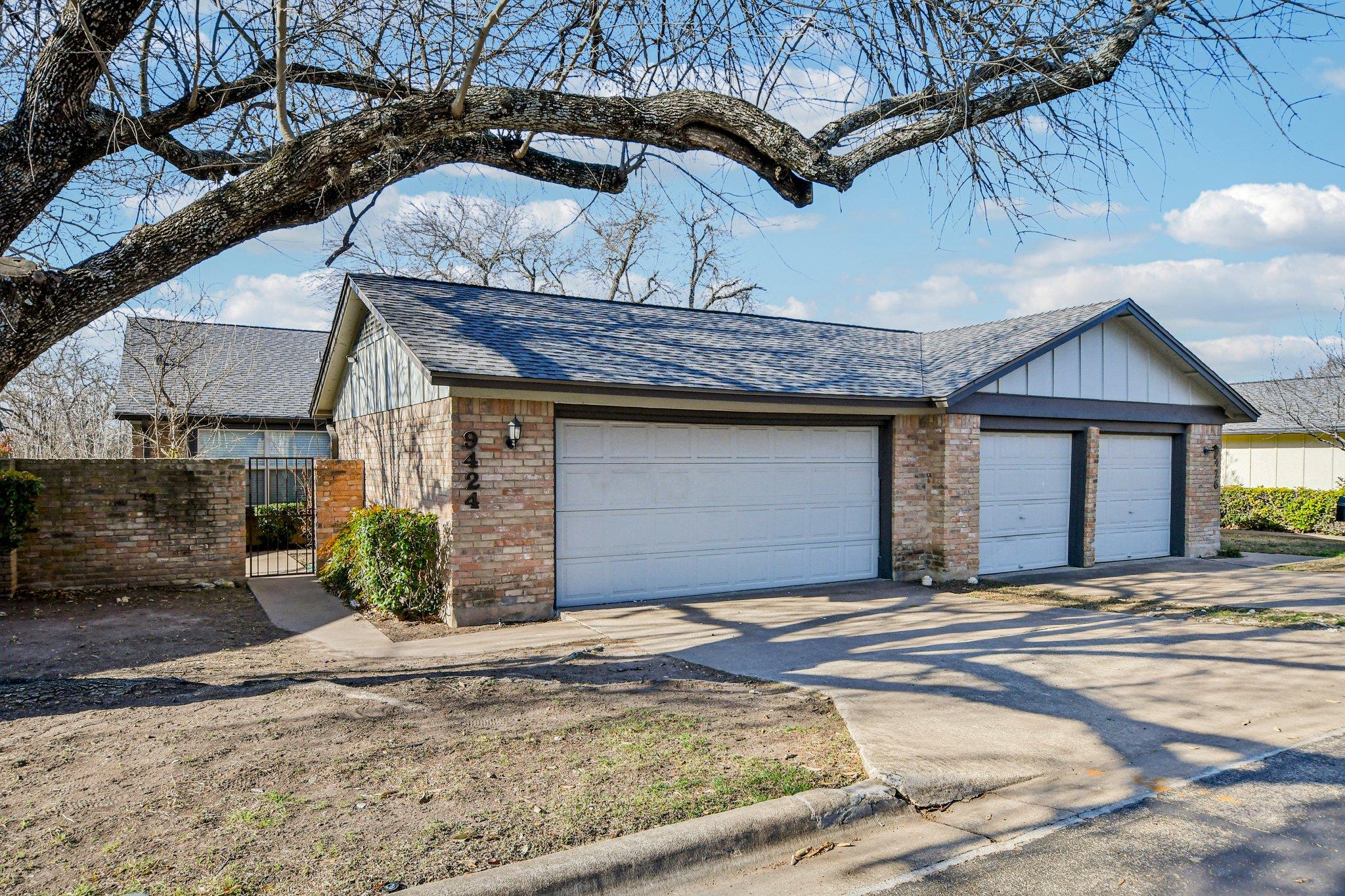 9424 Singing Quail Dr # 99E, Austin, TX 78758