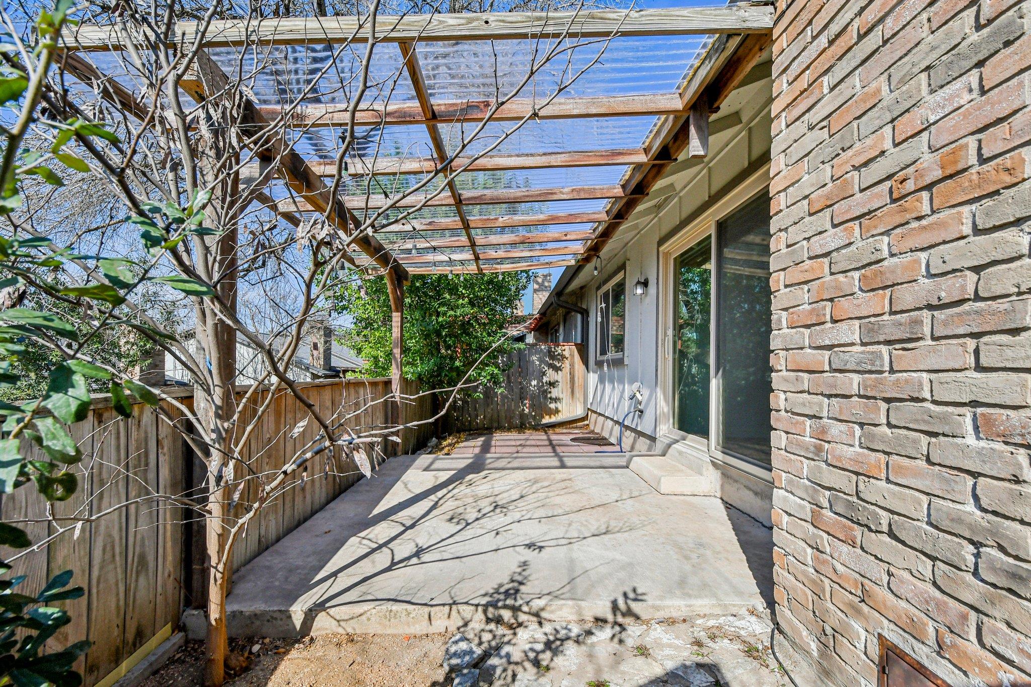 9424 Singing Quail Dr # 99E, Austin, TX 78758