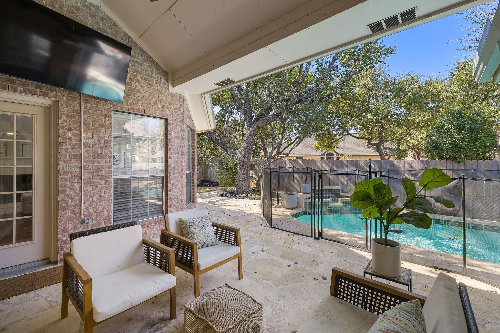 2040 SAINT ANDREWS Dr, Round Rock, TX 78664