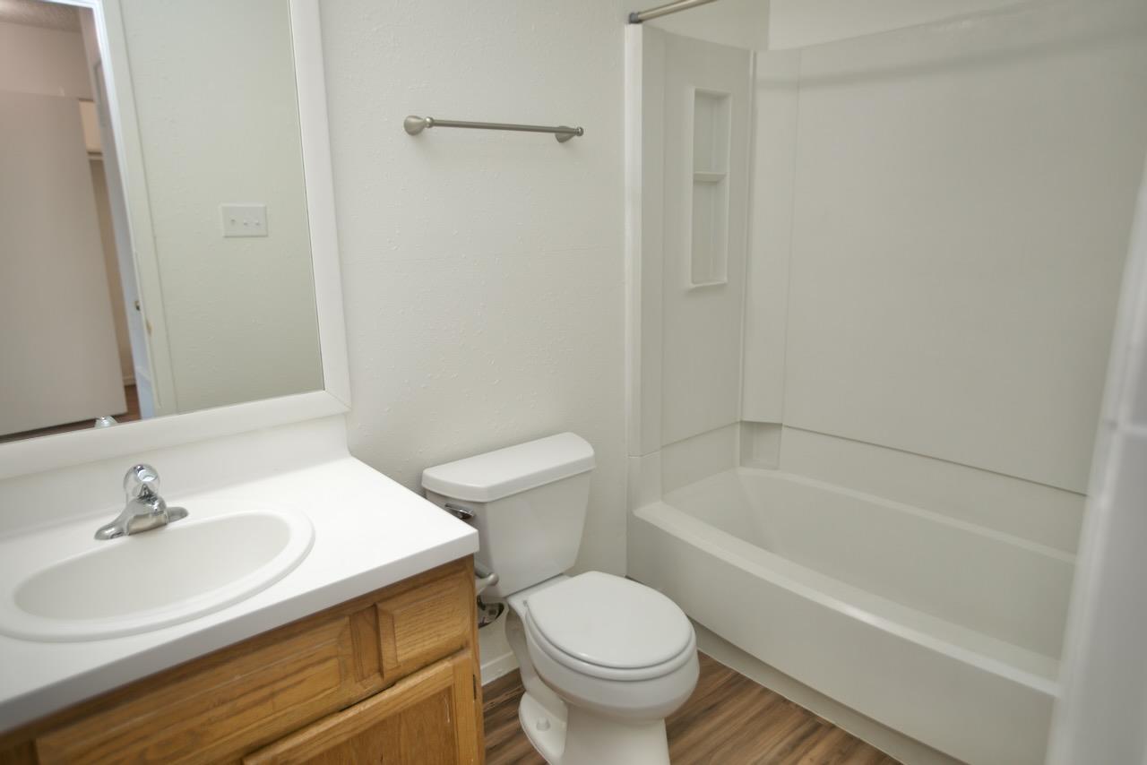 8804 Piney Point Dr # B, Austin, TX 78729