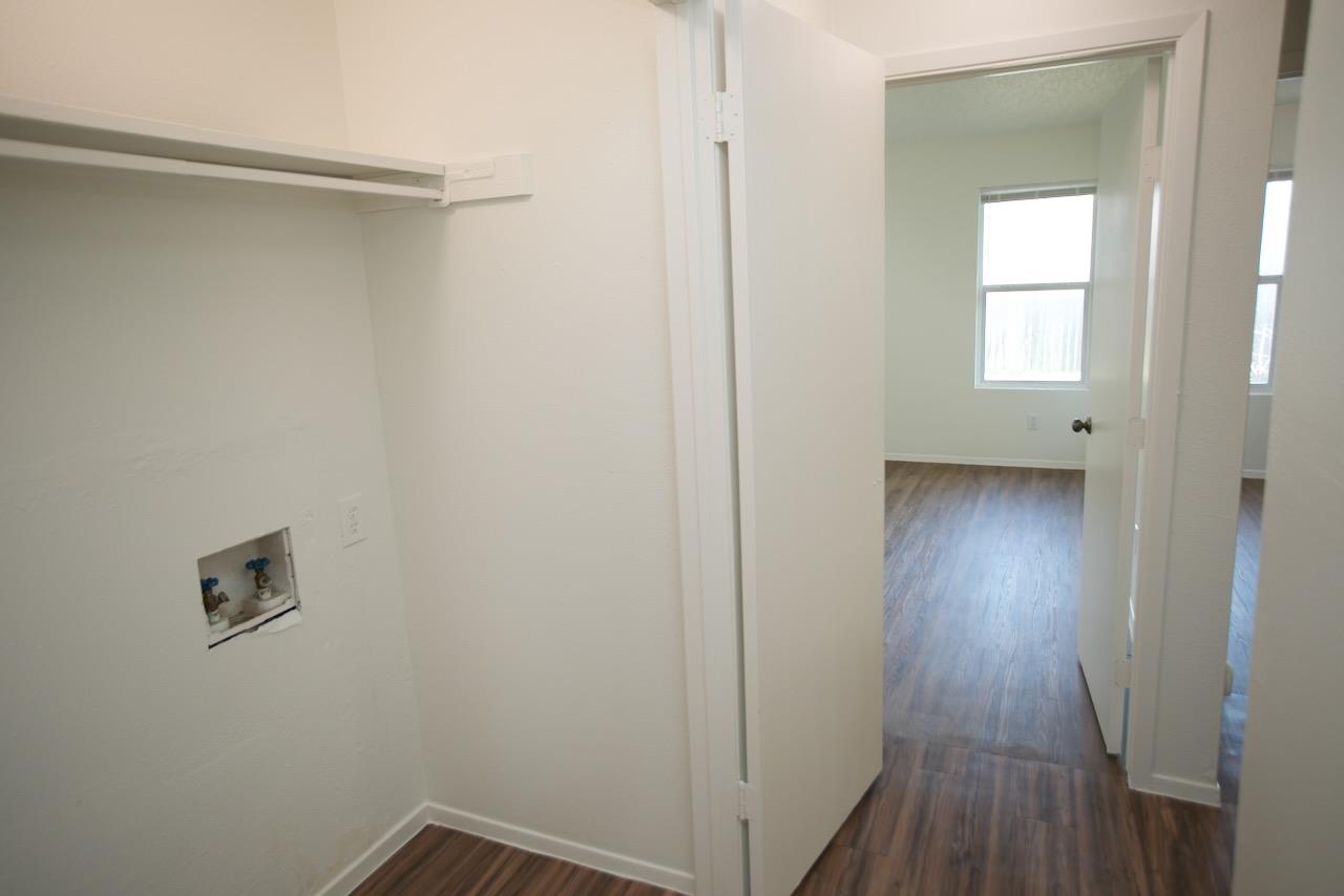 8804 Piney Point Dr # B, Austin, TX 78729