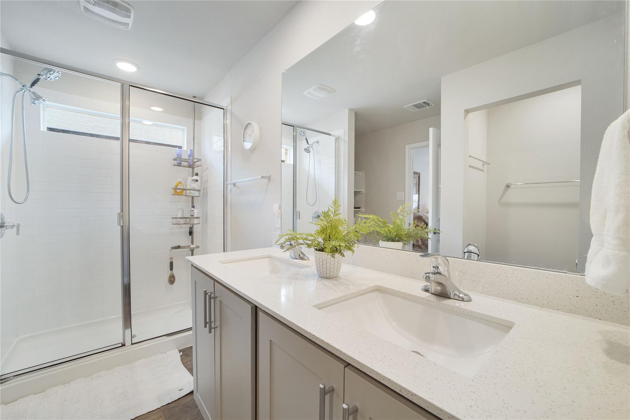 143 Callado Cir, San Marcos, TX 78666