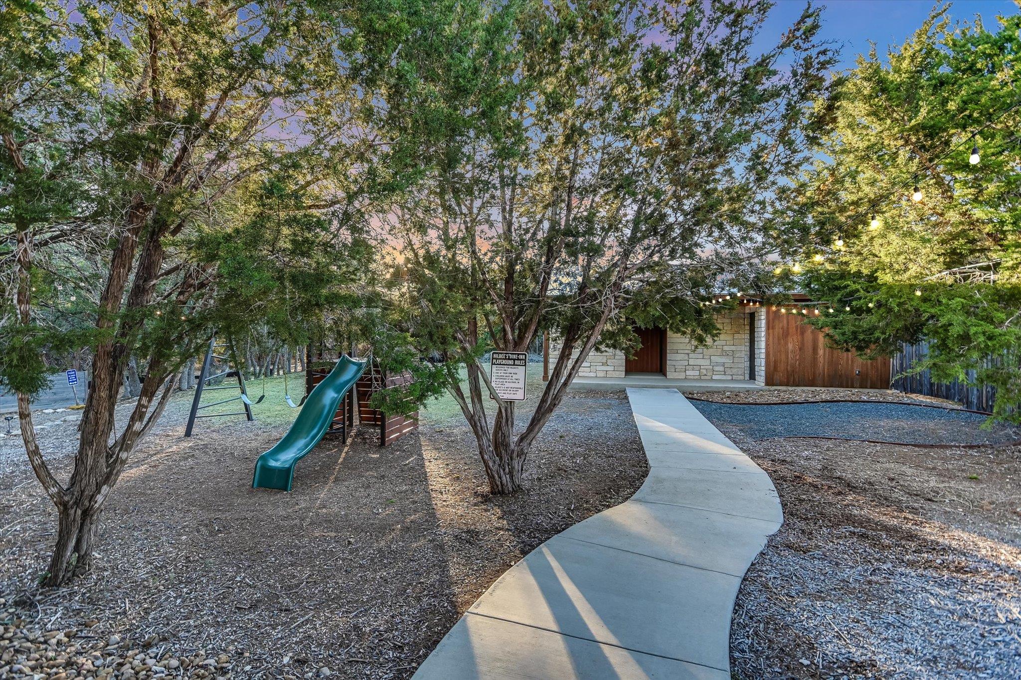 14111 WINTERS MILL Pkwy, Wimberley, TX 78676