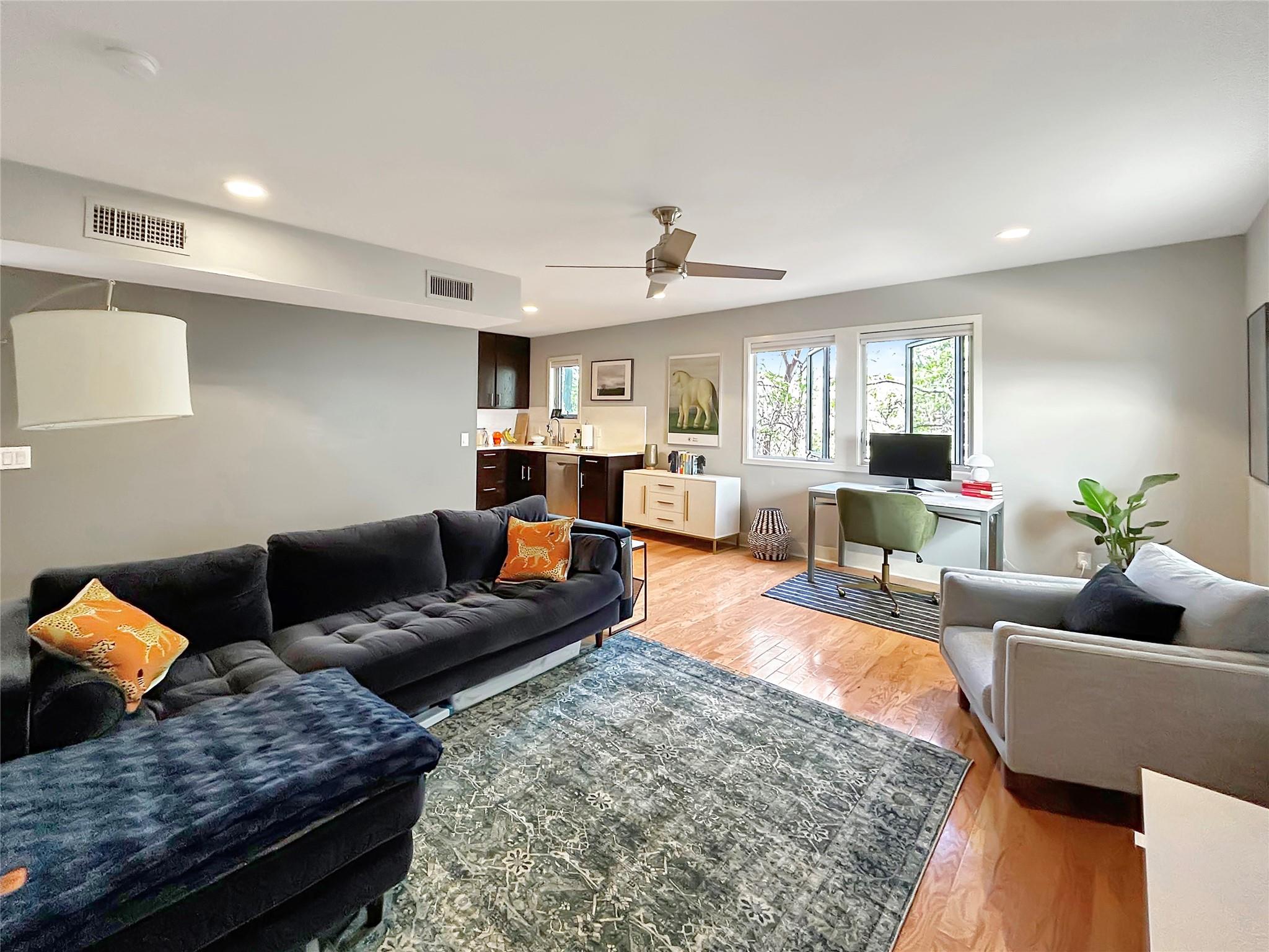 904 West Ave # 114, Austin, TX 78701