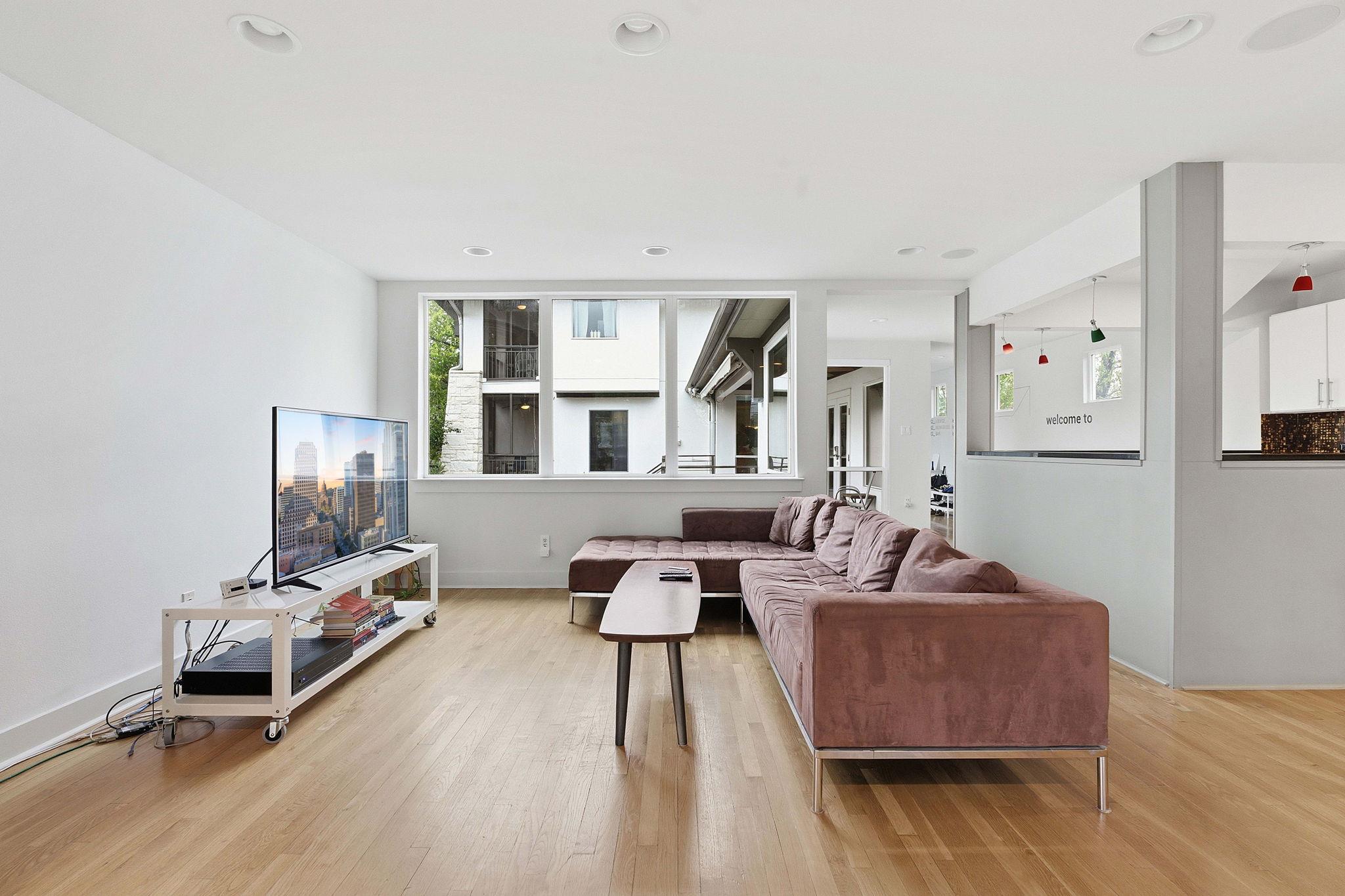 616 W Monroe St, Austin, TX 78704