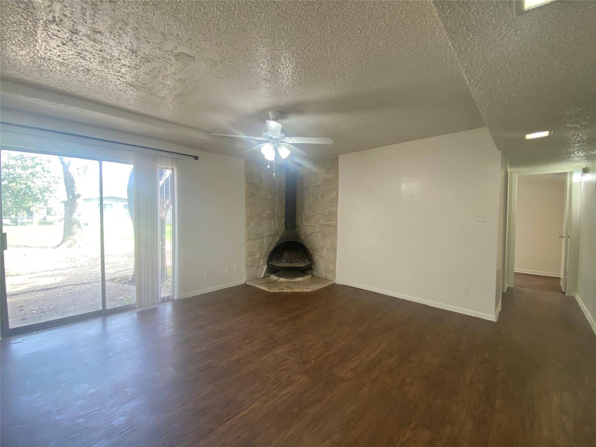 602 Hammack Dr, Austin, TX 78752