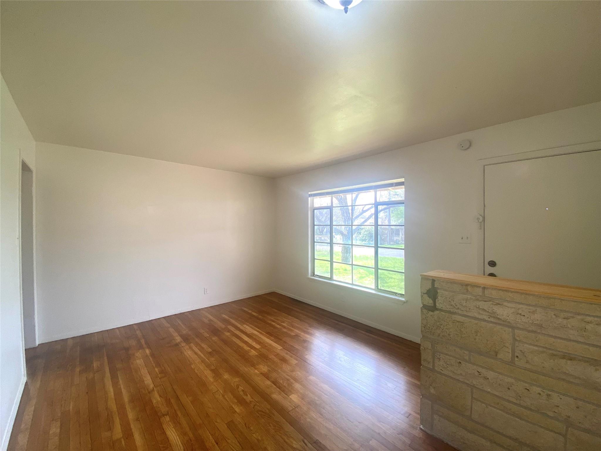 602 Hammack Dr, Austin, TX 78752