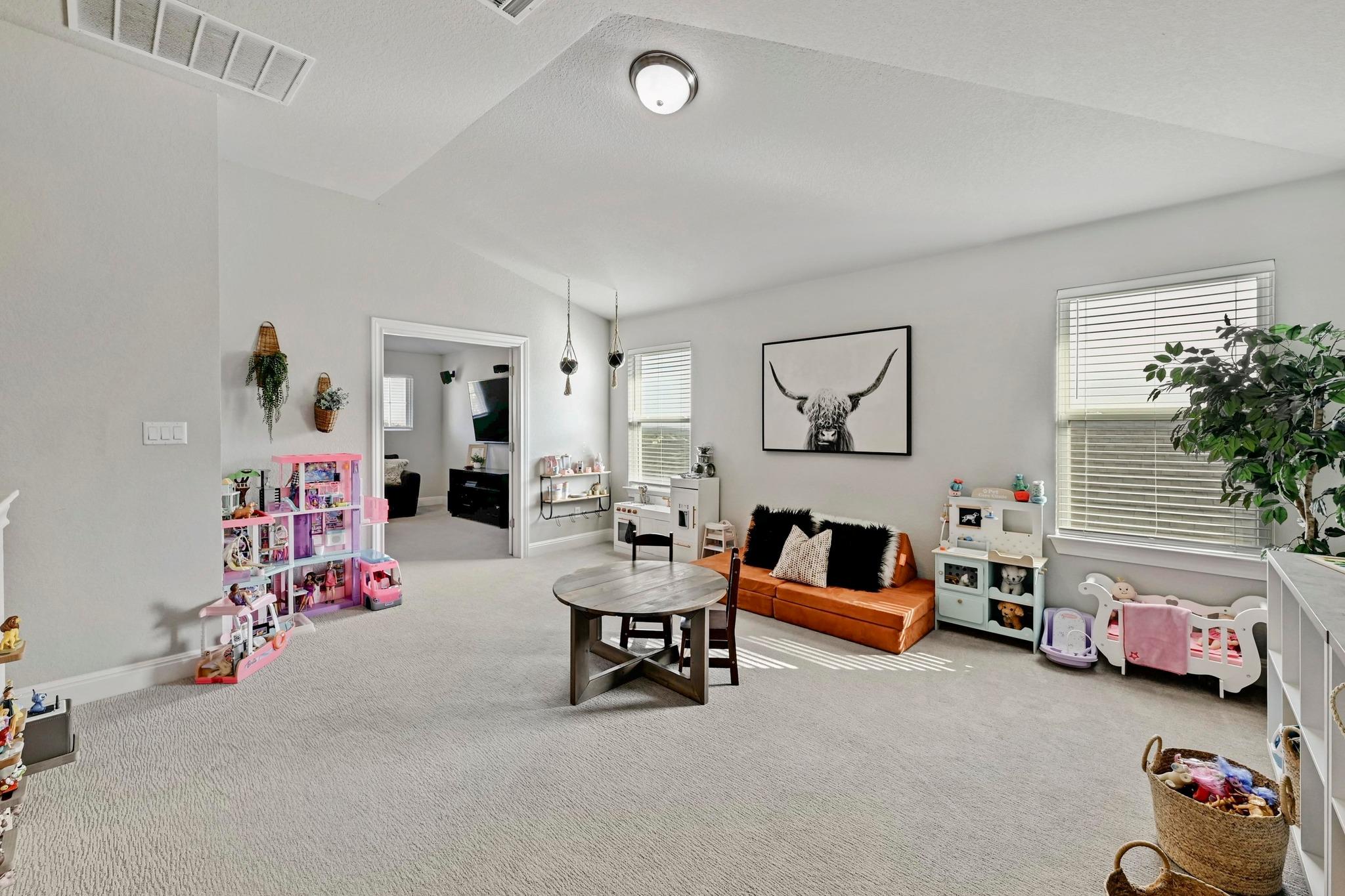 331 Sawtooth Mountain Way, Dripping Springs, TX 78620