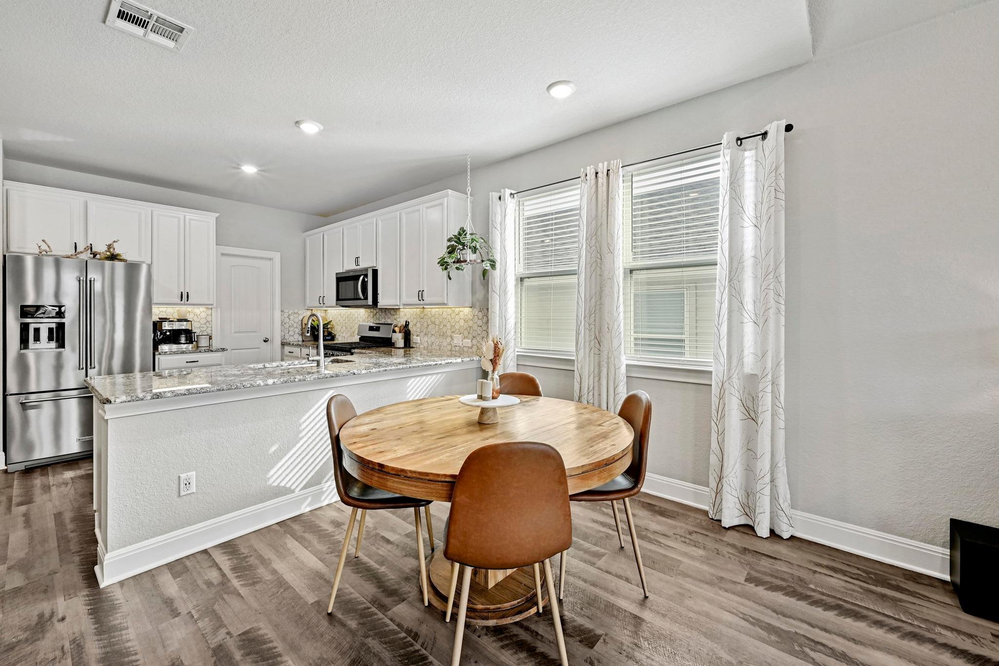 331 Sawtooth Mountain Way, Dripping Springs, TX 78620