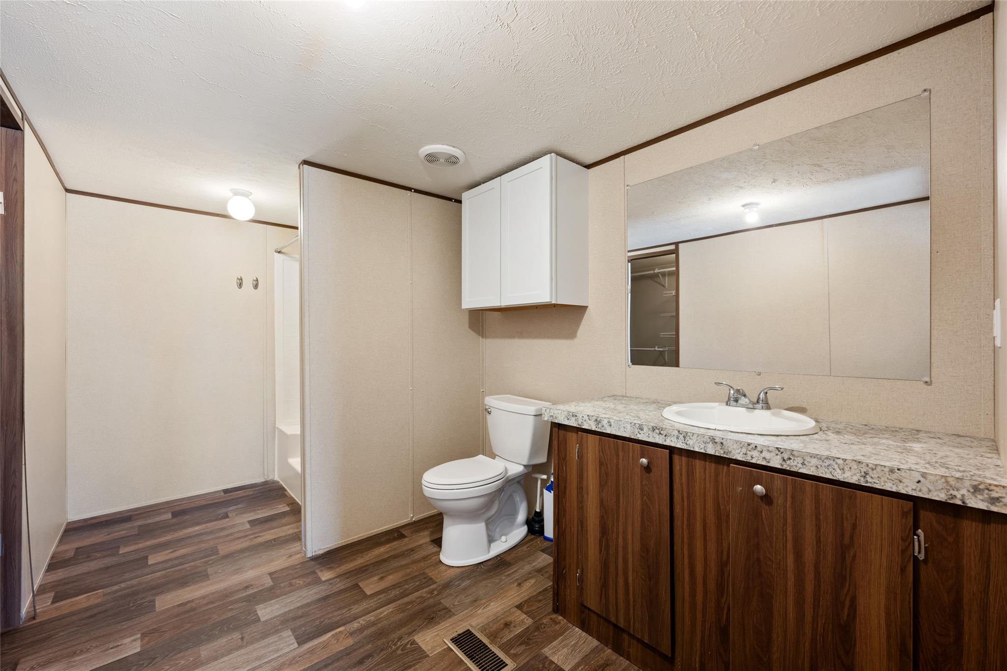 624 S Old Stagecoach Rd, Kyle, TX 78640