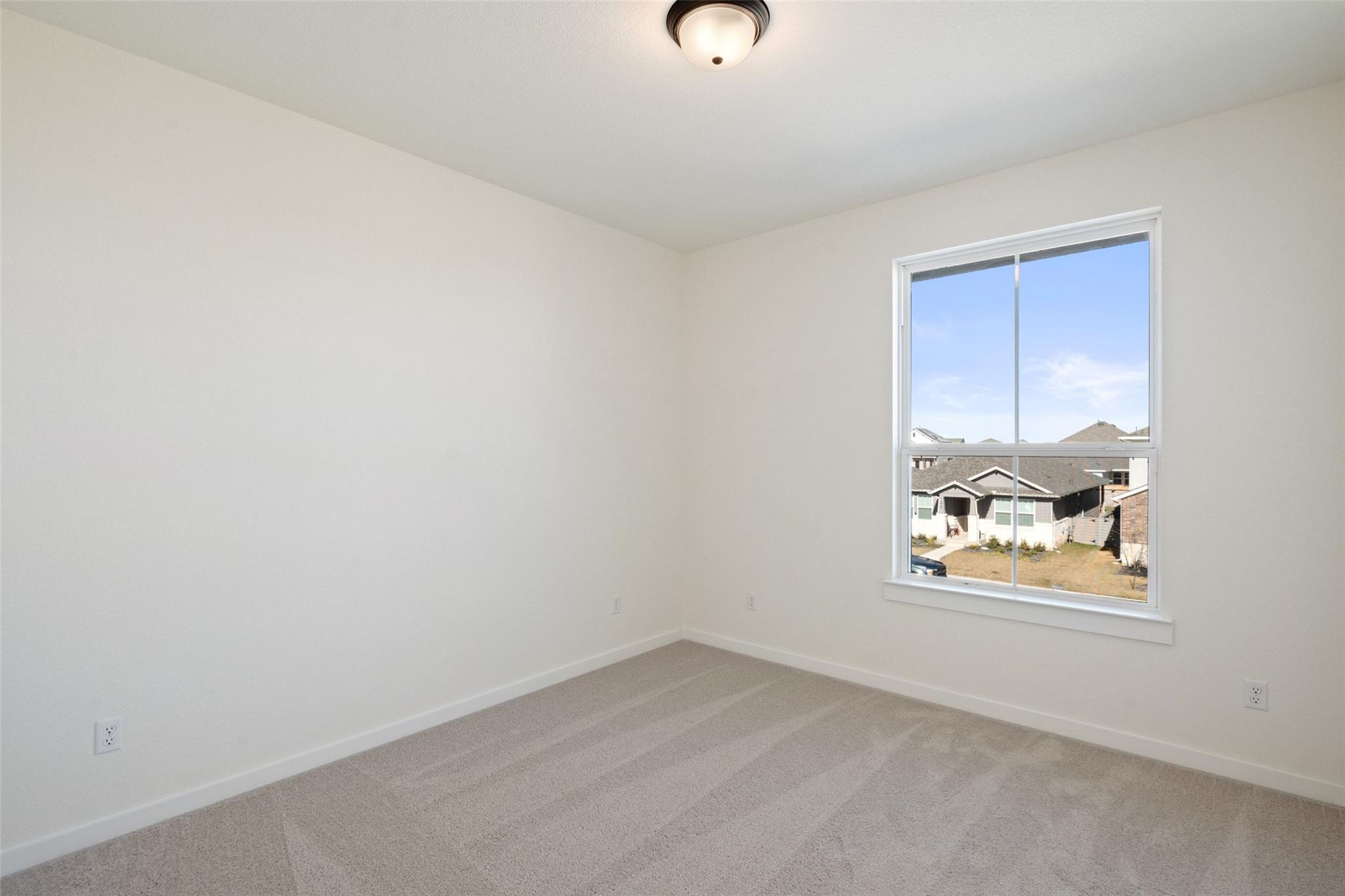 384 Brandywine Road, Hutto, TX 78634