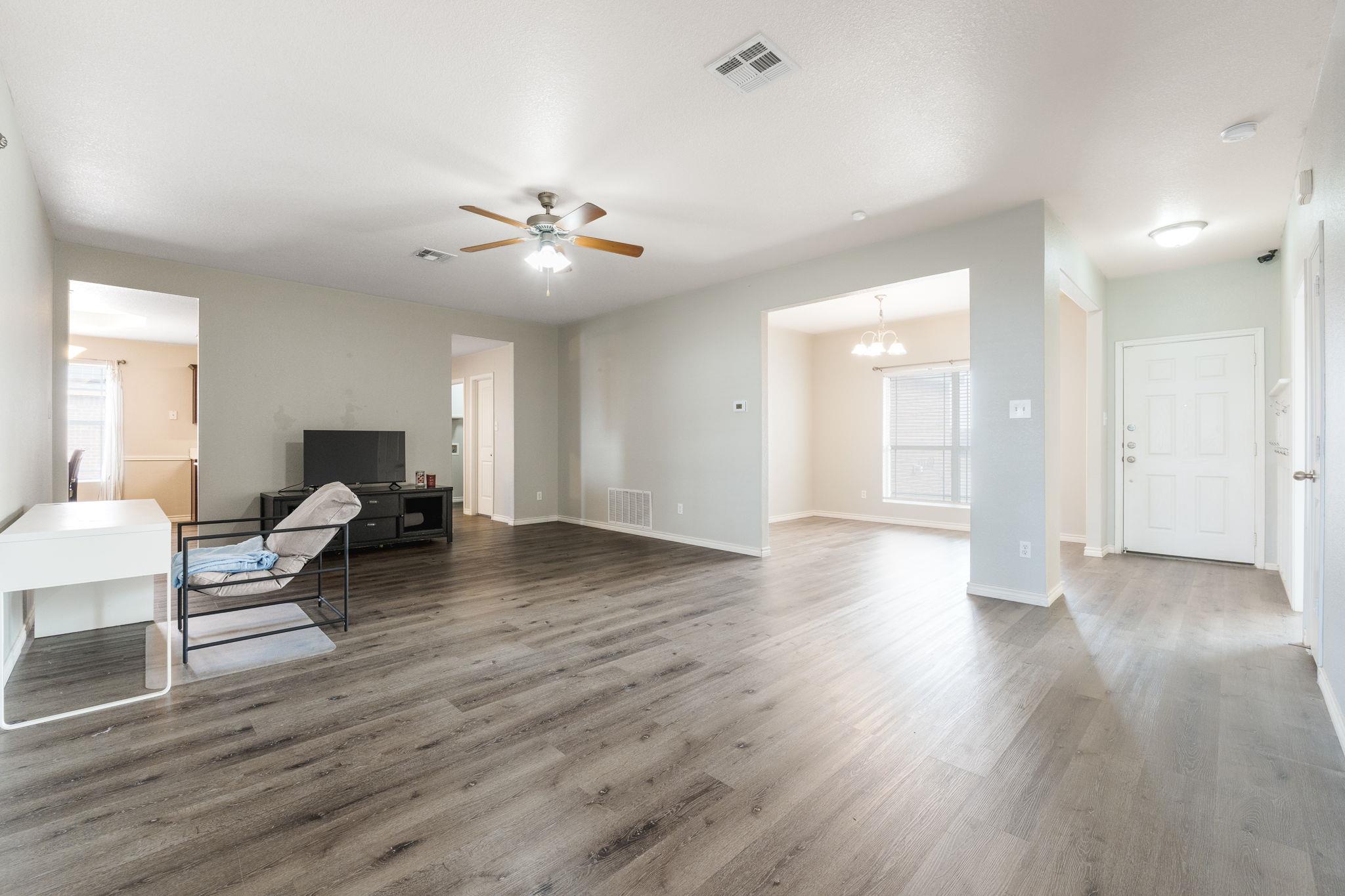 2303 Mike Dr, Copperas Cove, TX 76522