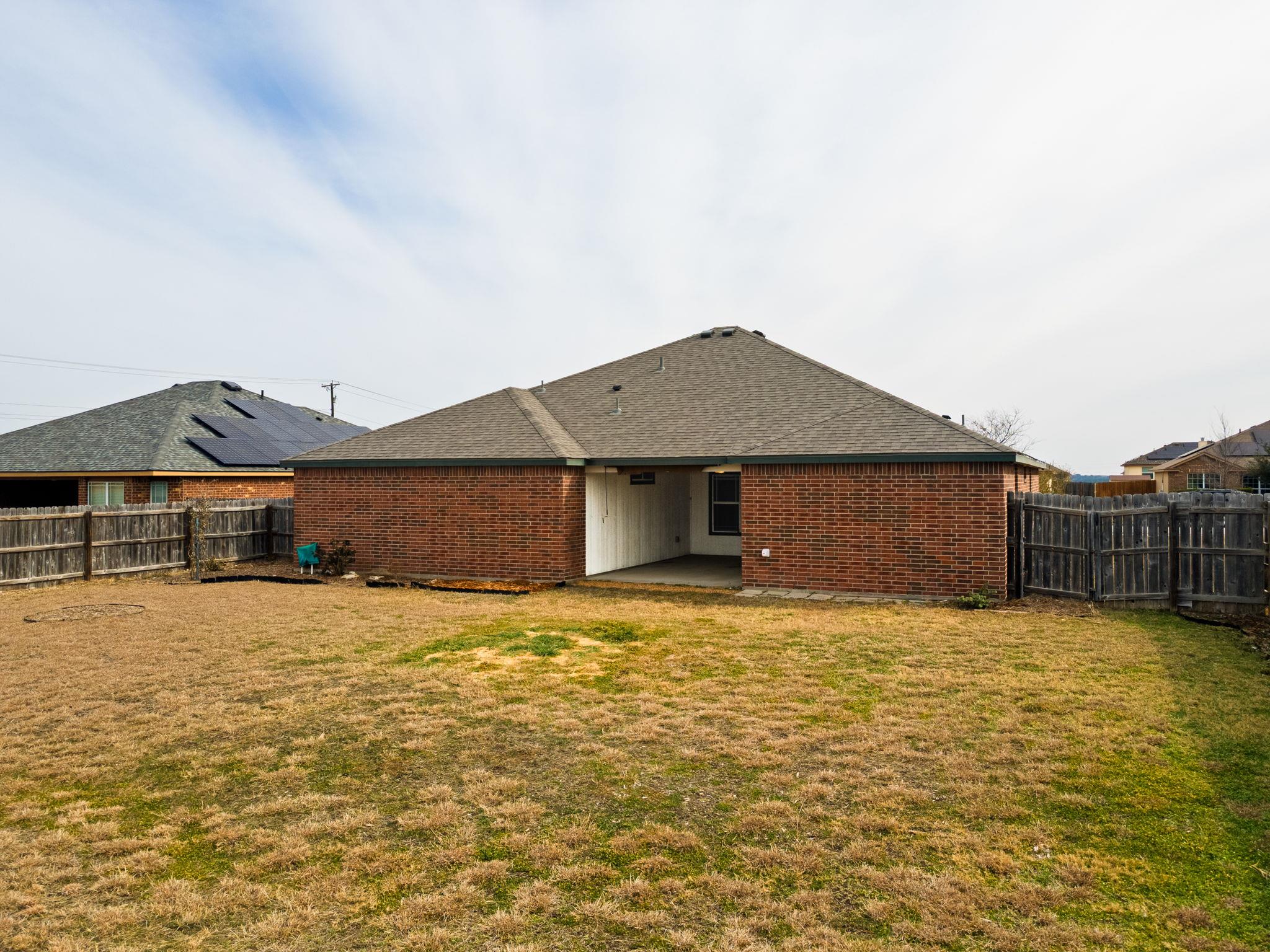 2303 Mike Dr, Copperas Cove, TX 76522